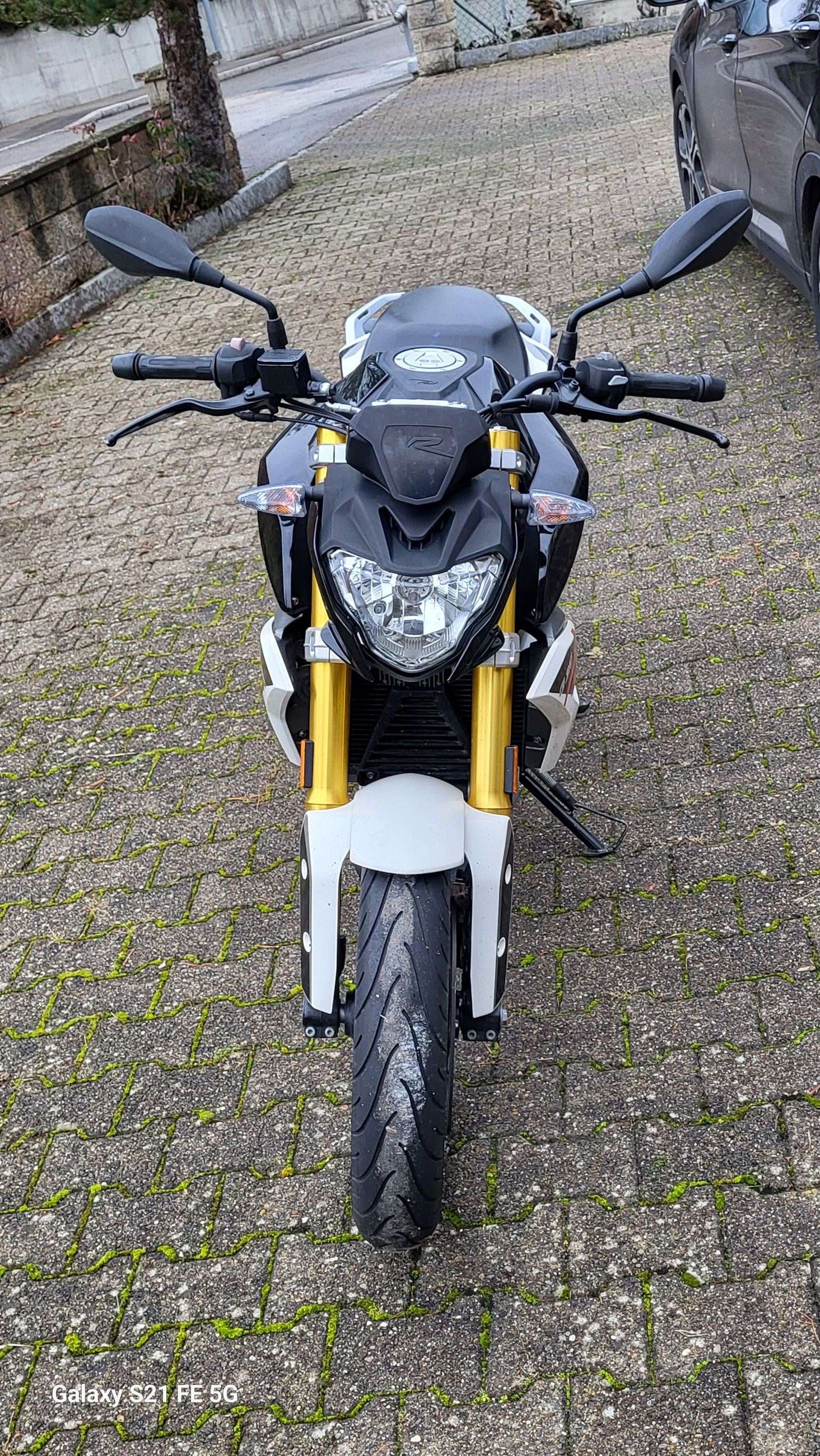 BMW G 310 R ABS-image-4