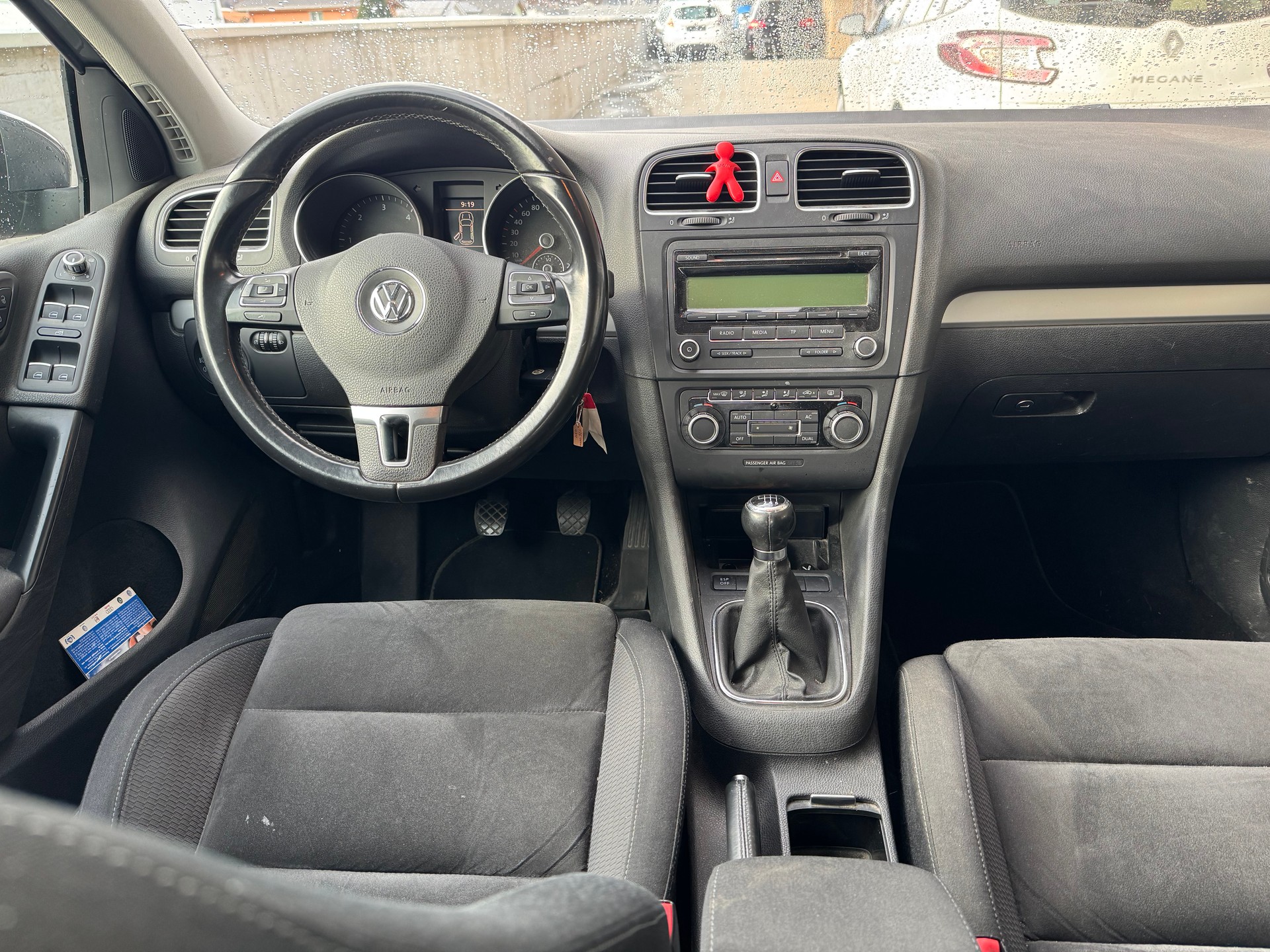 VW Golf 2.0 TDI Highline 4Motion-image-7