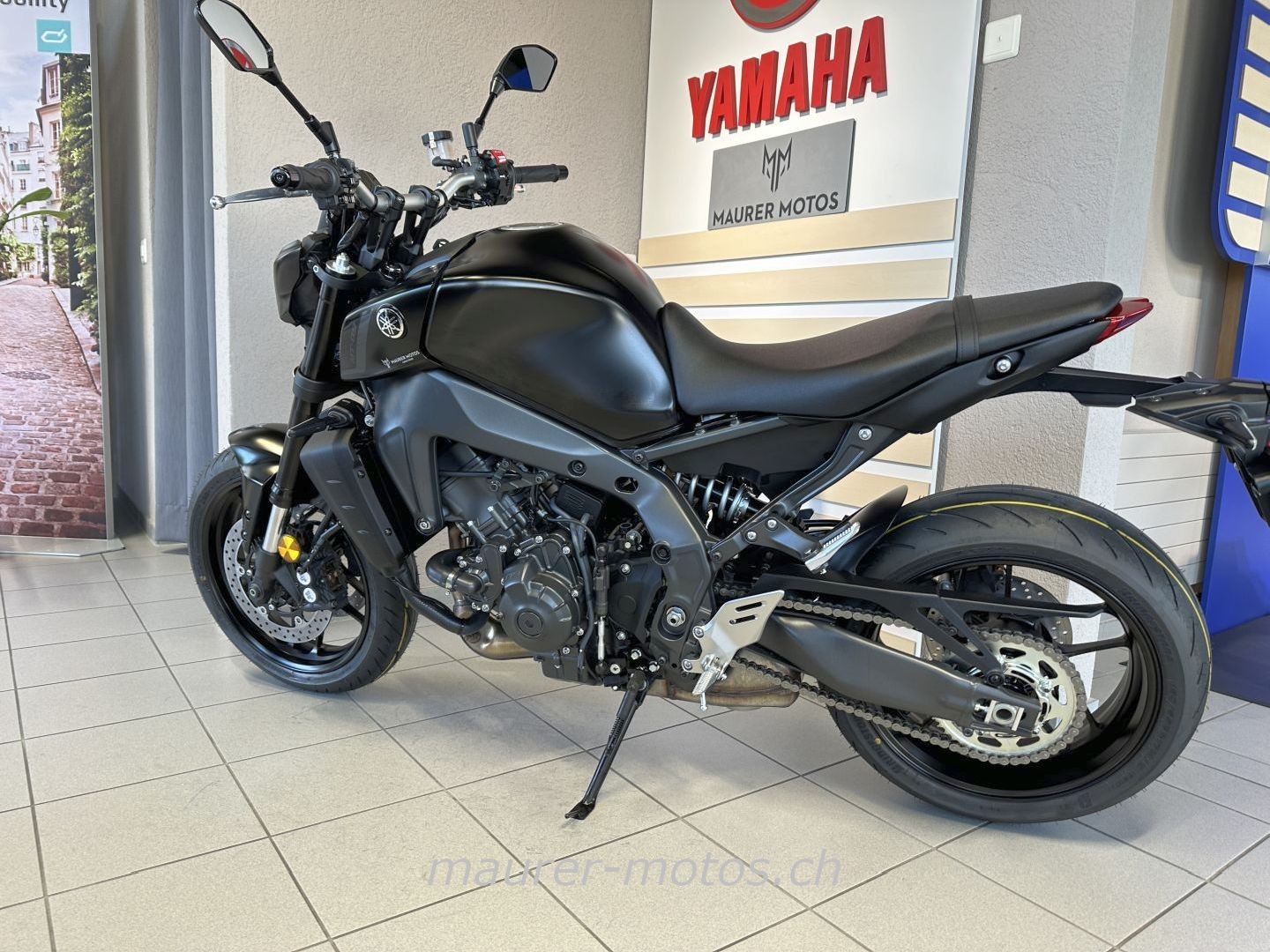 YAMAHA MT 09-image-1