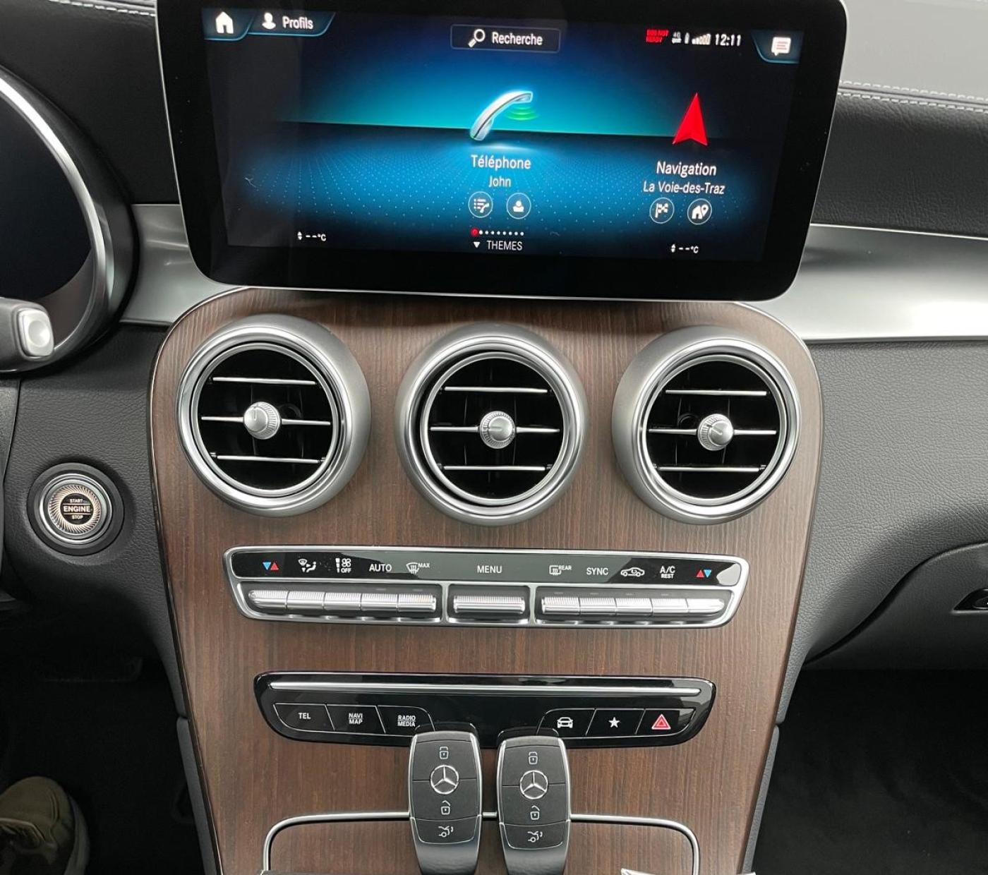 MERCEDES-BENZ GLC 200 4Matic 9G-Tronic-image-9