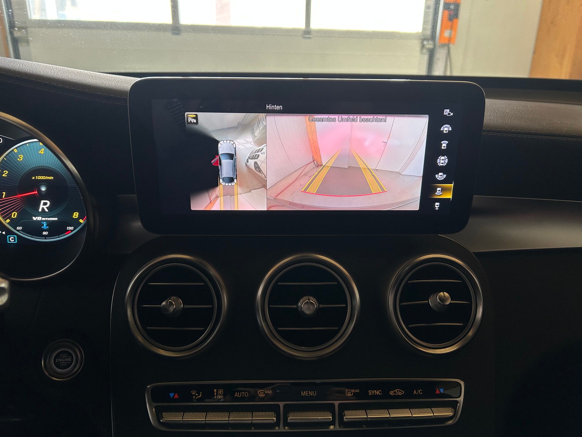 MERCEDES-BENZ GLC Coupé 63 AMG 4Matic+ 9G-Tronic-image-13