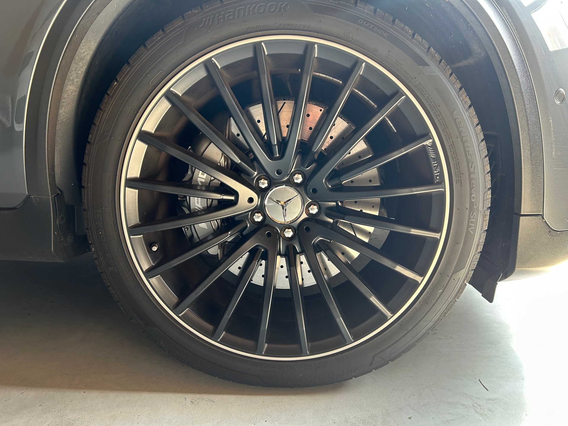 MERCEDES-BENZ GLC Coupé 63 AMG 4Matic+ 9G-Tronic-image-8