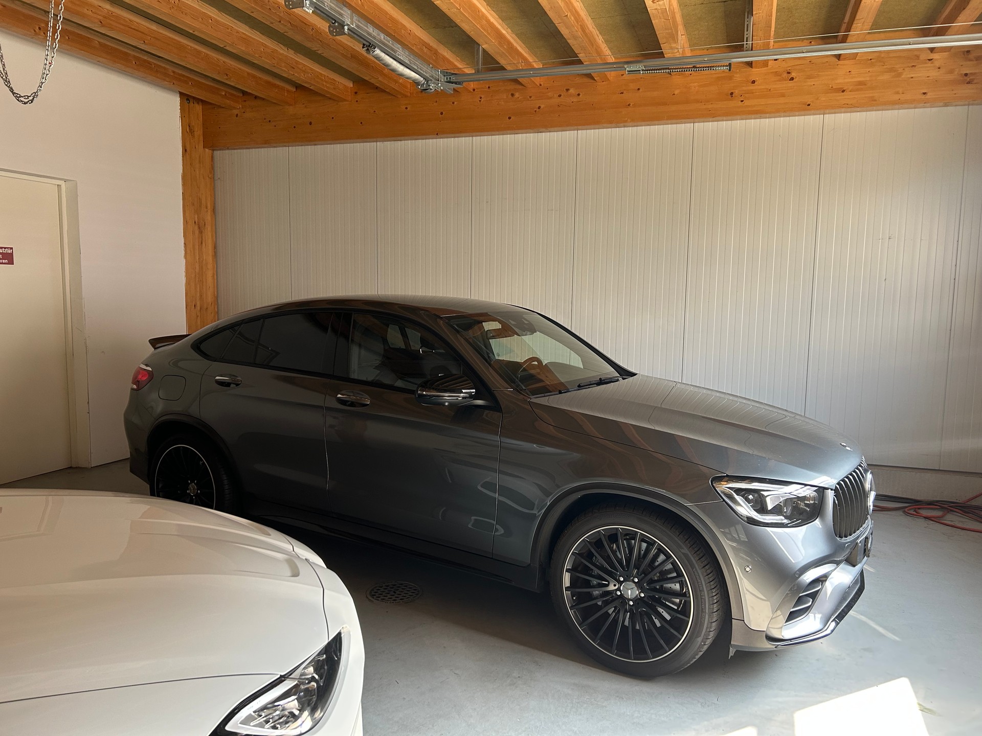 MERCEDES-BENZ GLC Coupé 63 AMG 4Matic+ 9G-Tronic-image-7
