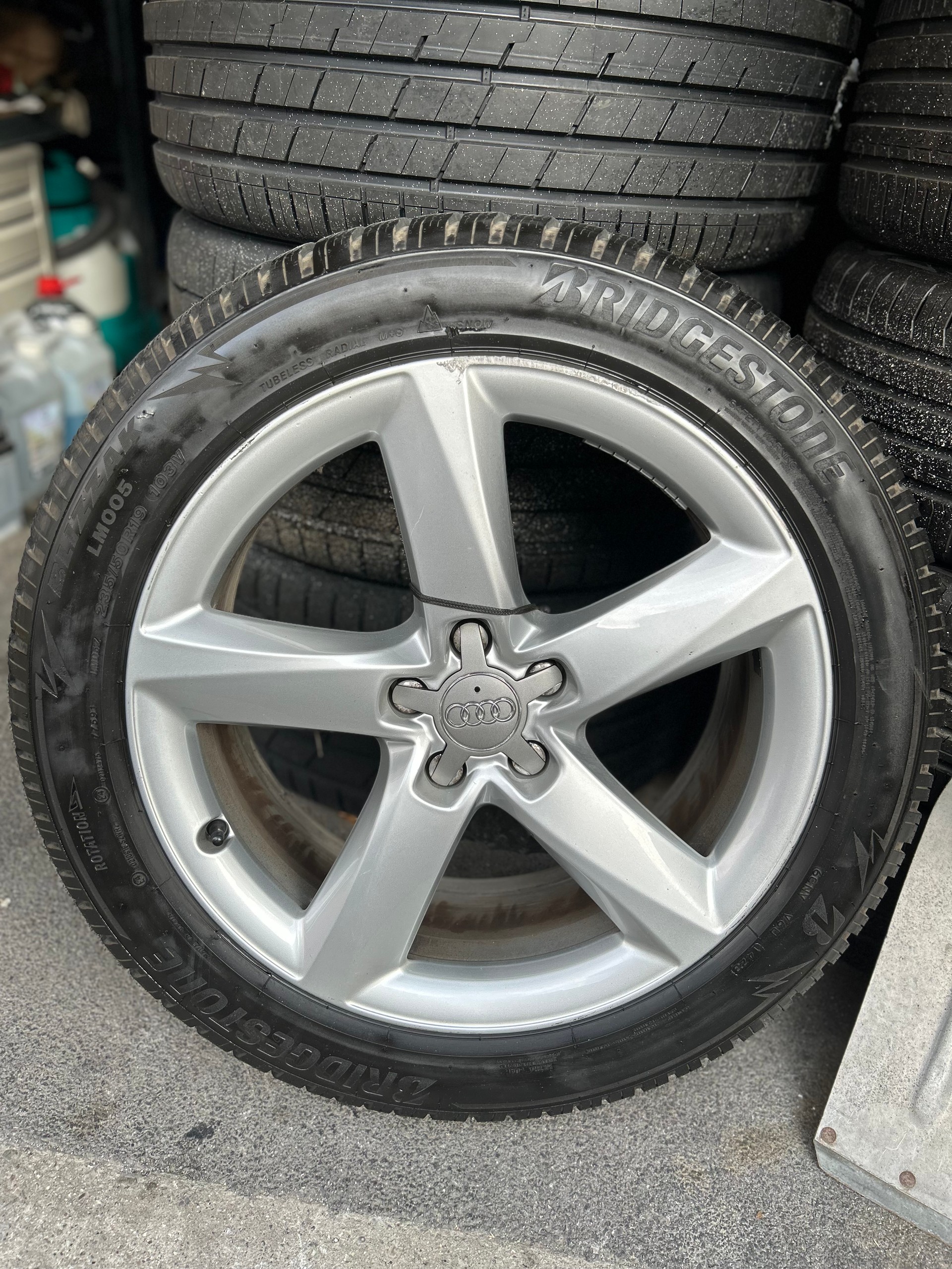 AUDI A8 4.2 TDI quattro tiptronic-image-15