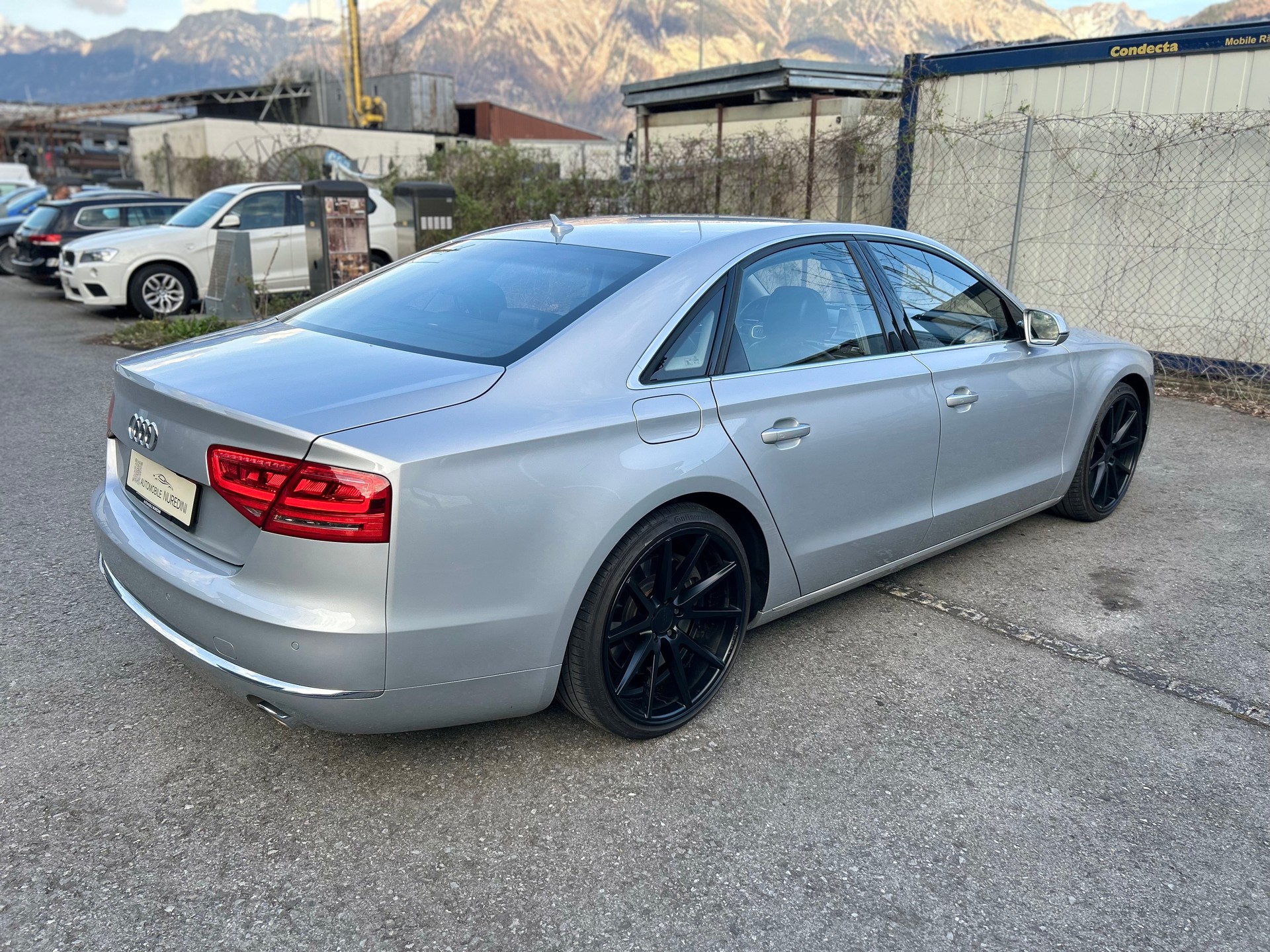 AUDI A8 4.2 TDI quattro tiptronic-image-2