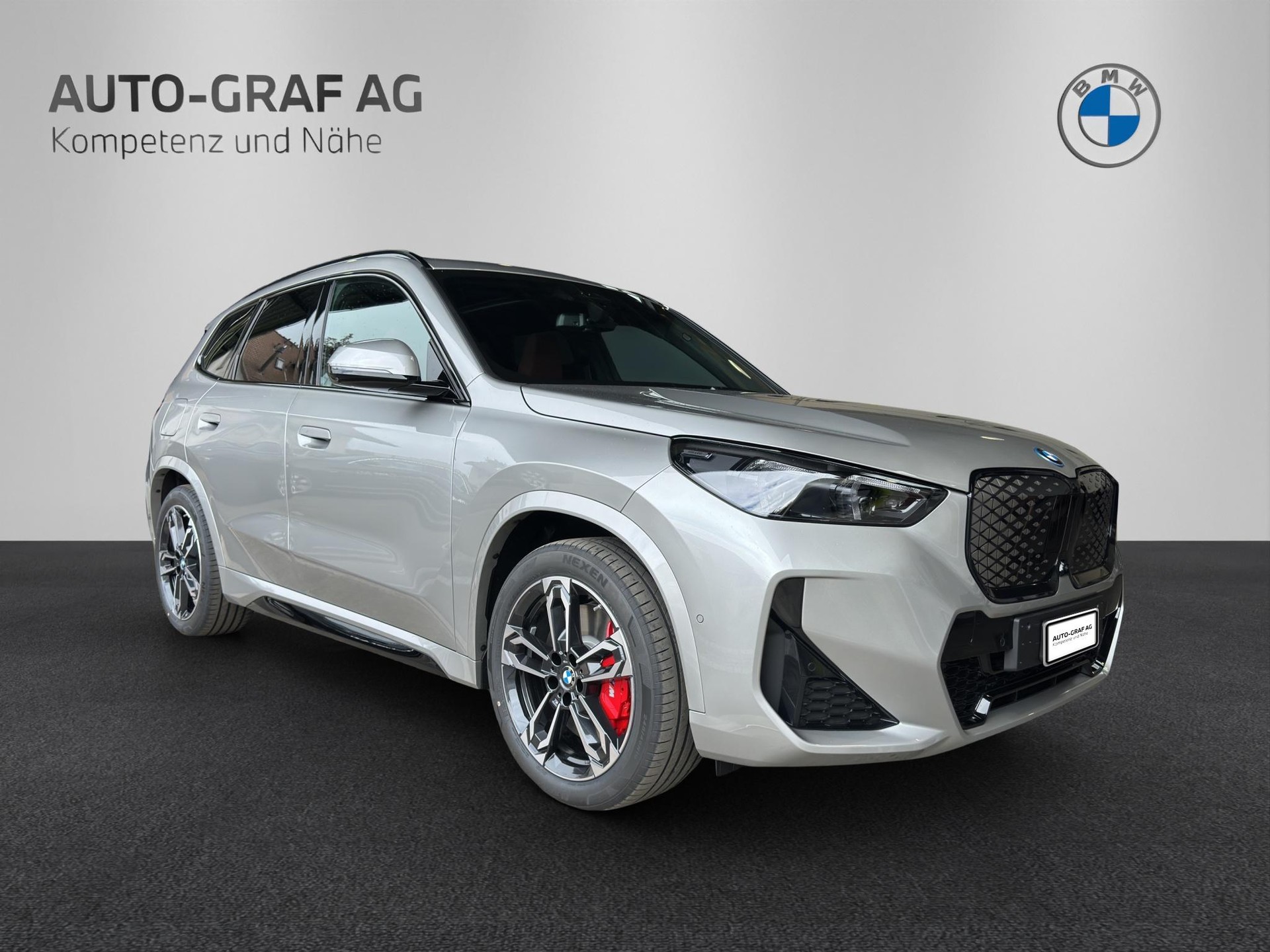 BMW iX1 30 xDrive M Sport Pro Edition-image-6