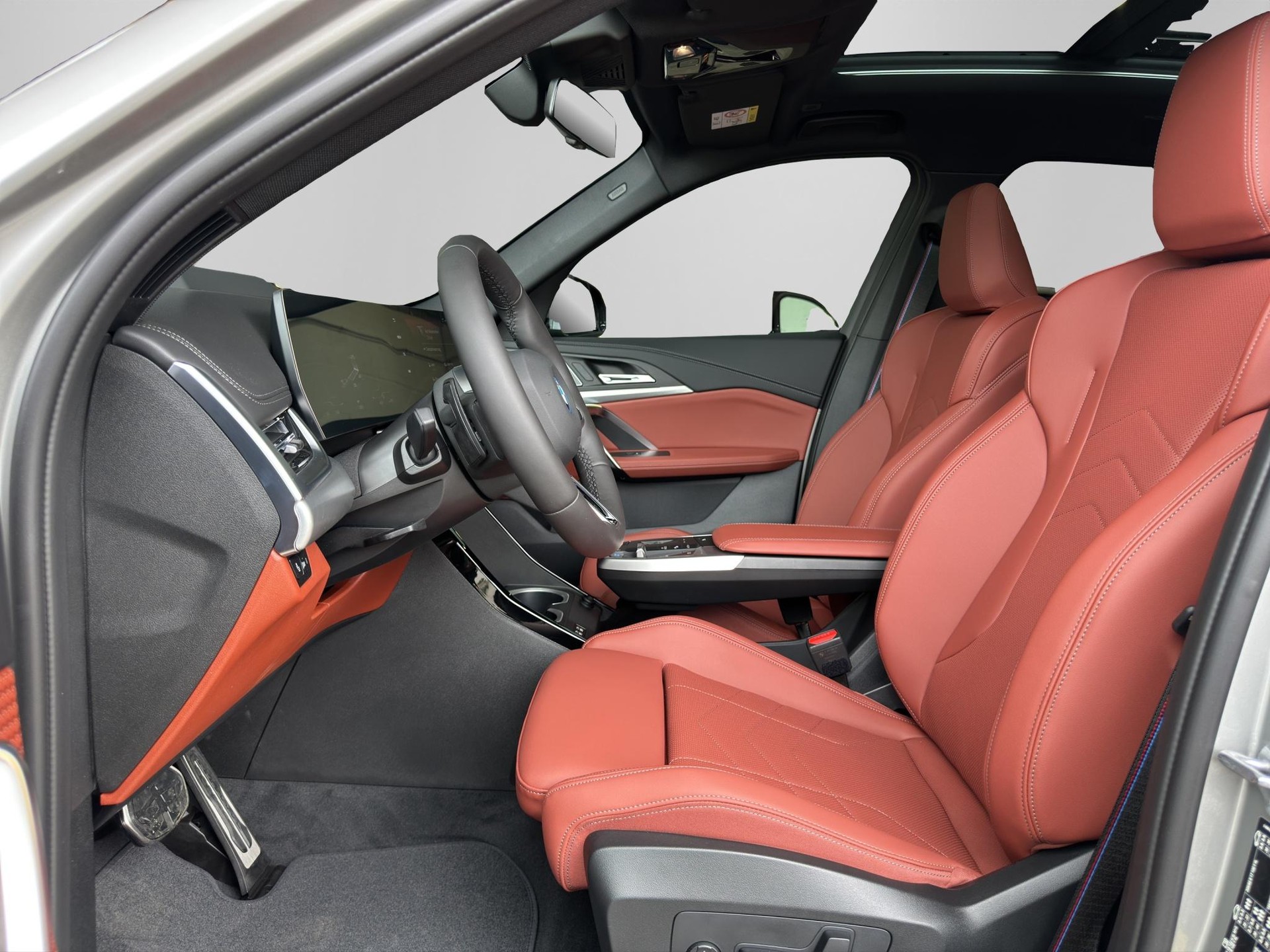 BMW iX1 30 xDrive M Sport Pro Edition-image-10