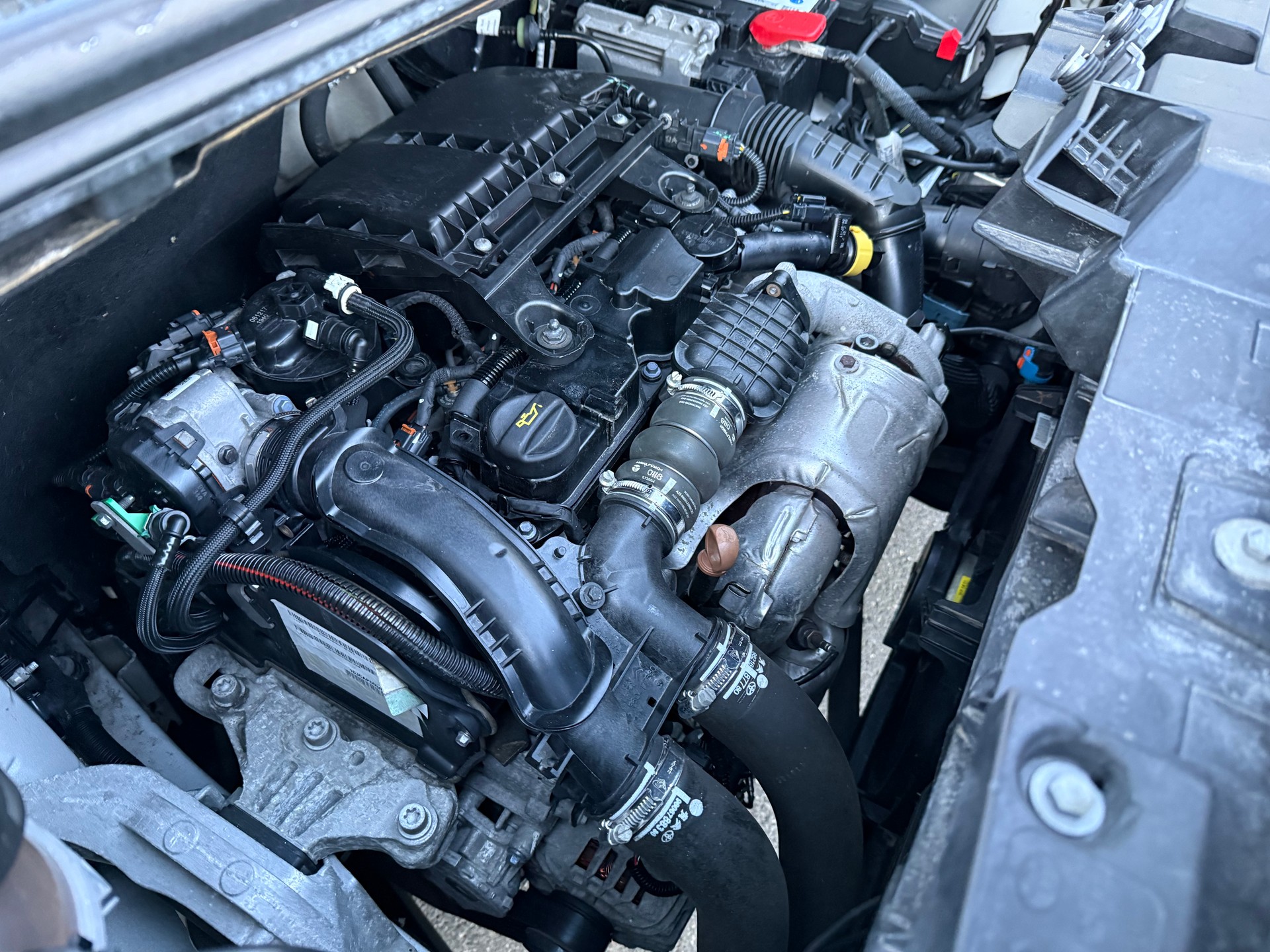 TOYOTA 1.6 TURBO DIESEL PROACE 1..6— 6. PLACES — CROCHET 2000 kg-image-30