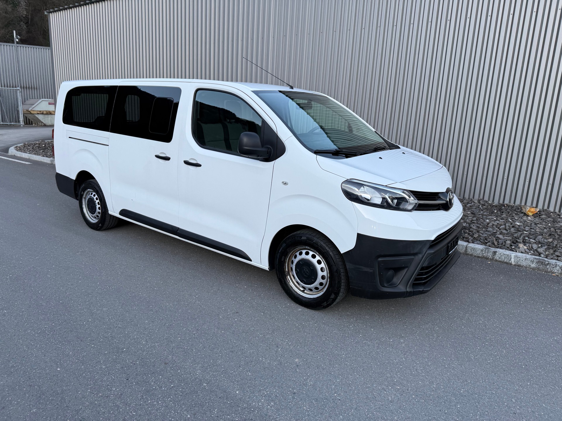 TOYOTA 1.6 TURBO DIESEL PROACE 1..6— 6. PLACES — CROCHET 2000 kg-image-7