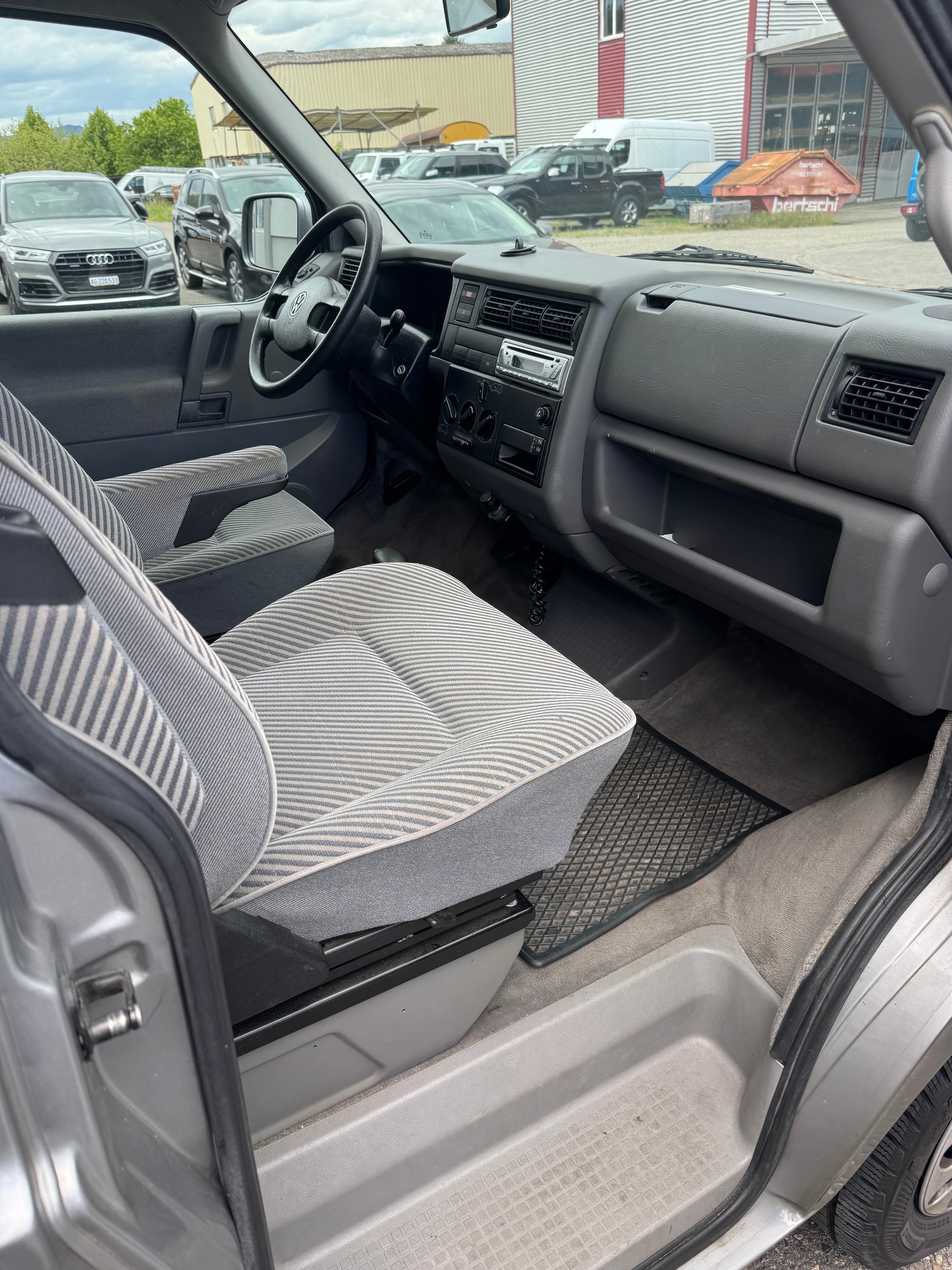 VW T4 2.8 VR6 ABS-image-13