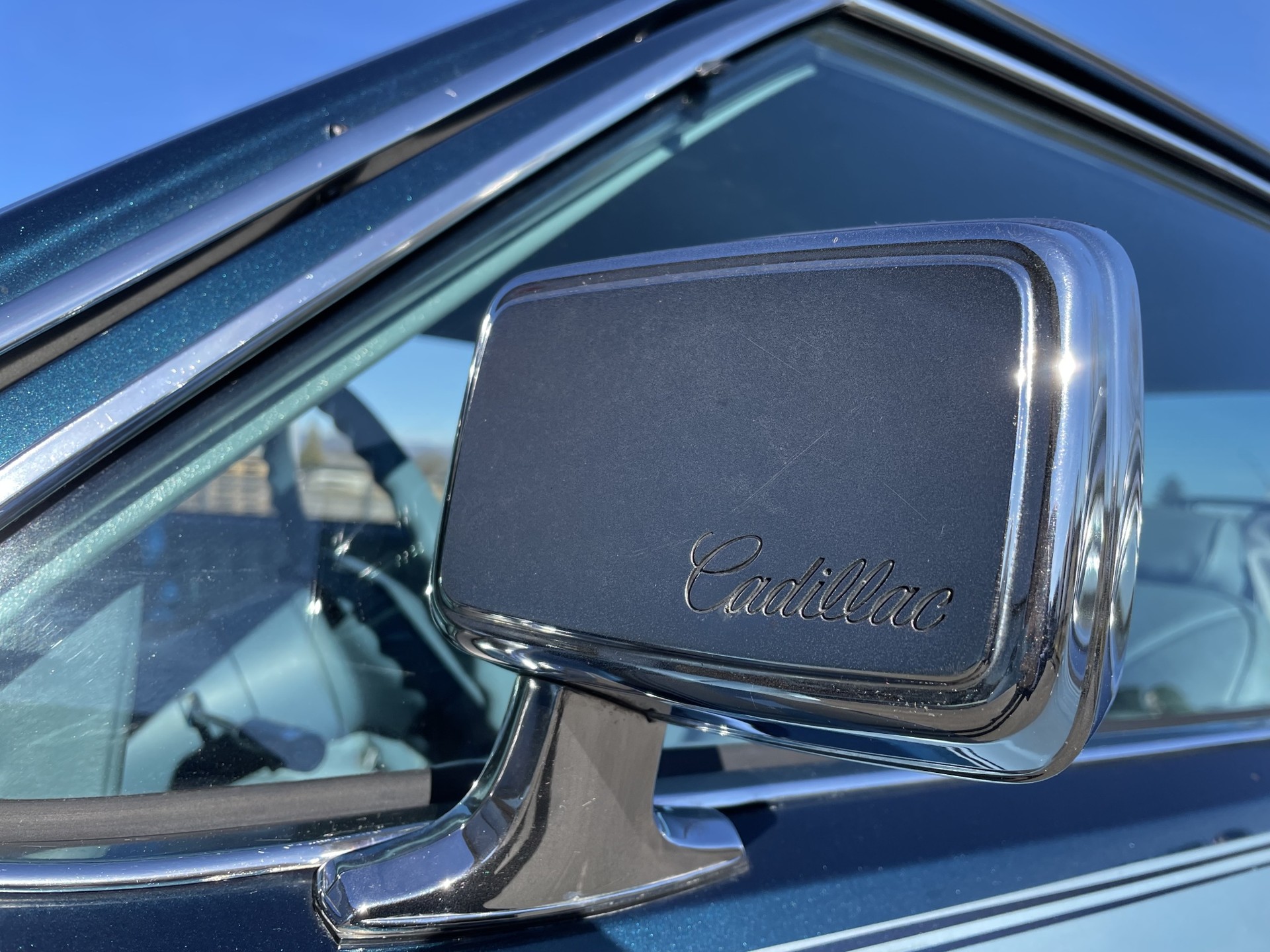 CADILLAC DEVILLE-image-10