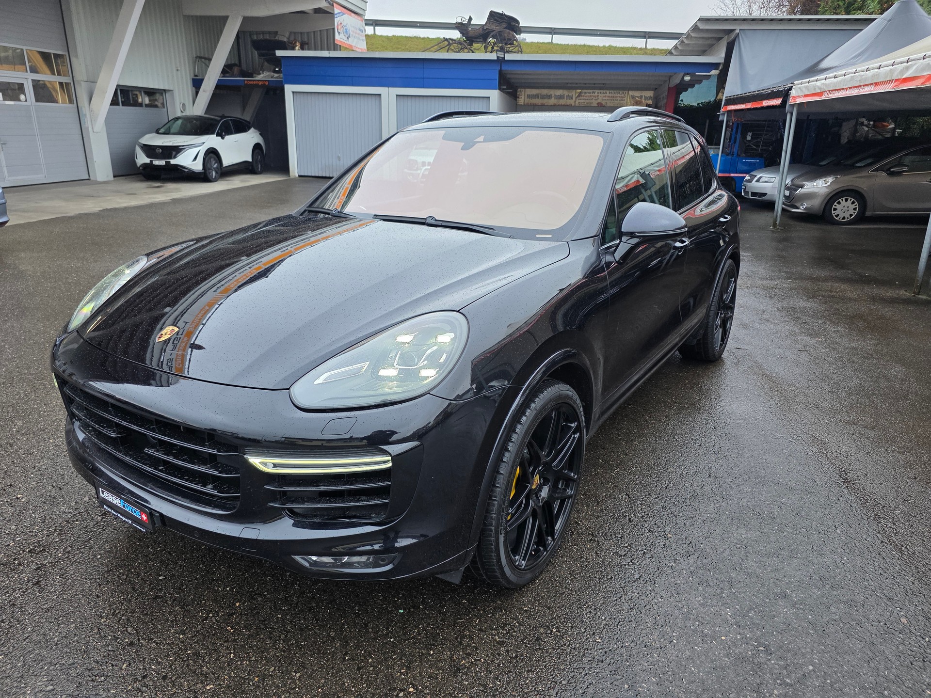 PORSCHE Cayenne Turbo S