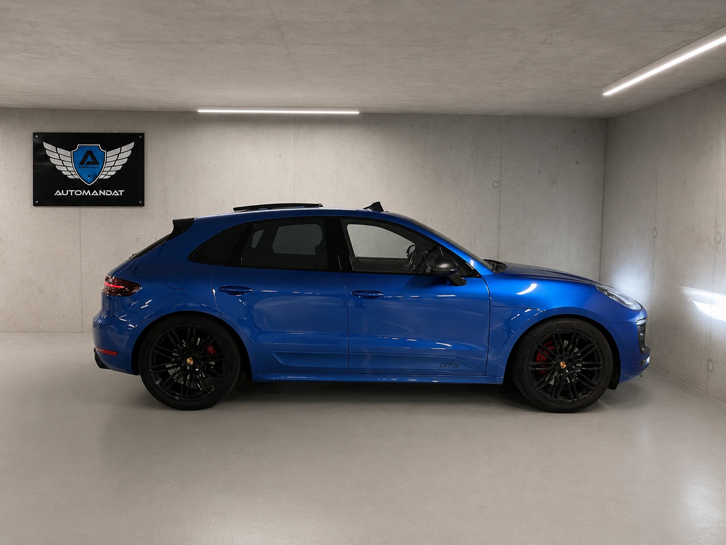 PORSCHE Macan GTS PDK-image-5