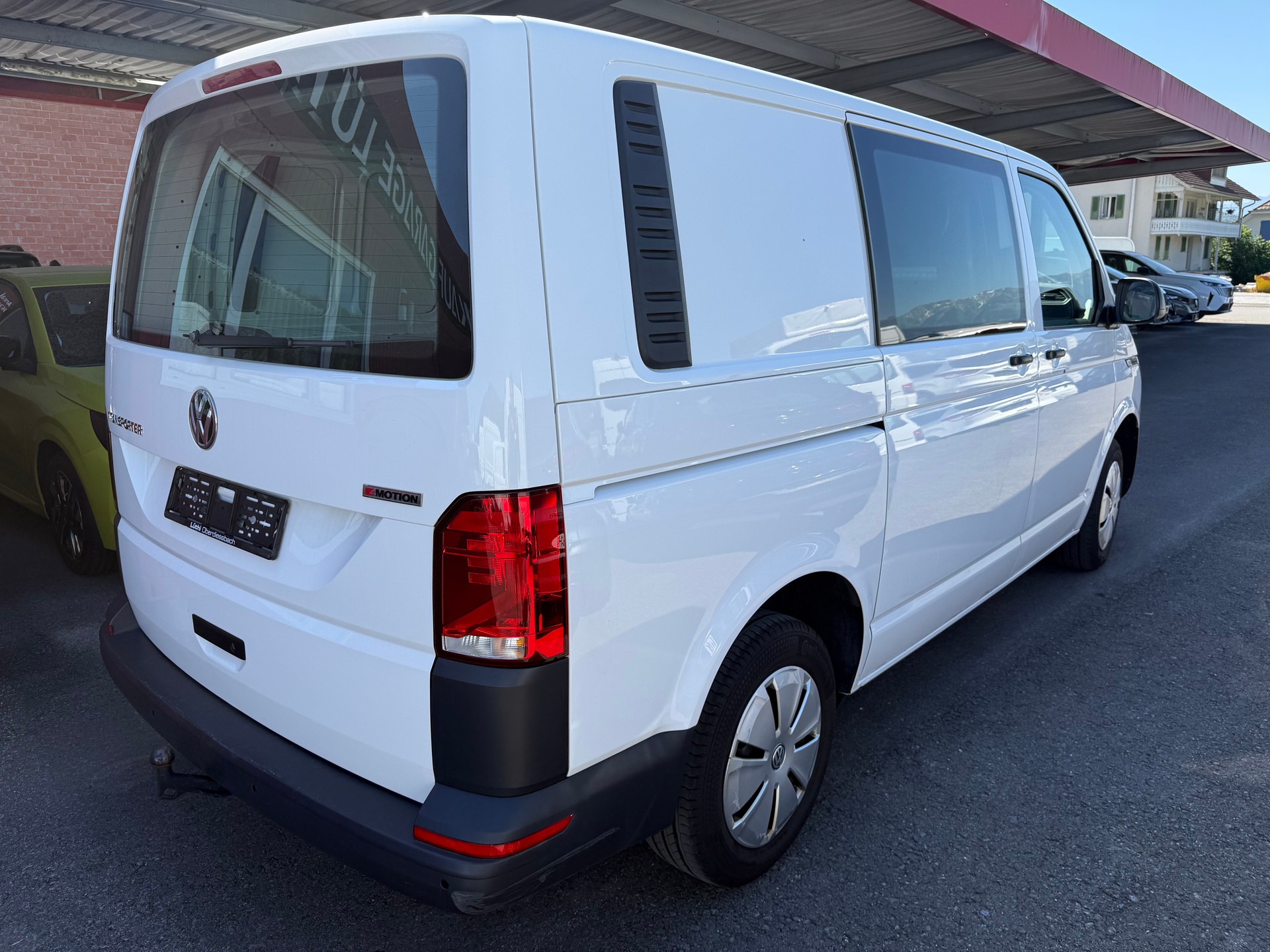 VW T6.1 2.0 TDI 4Motion-image-3
