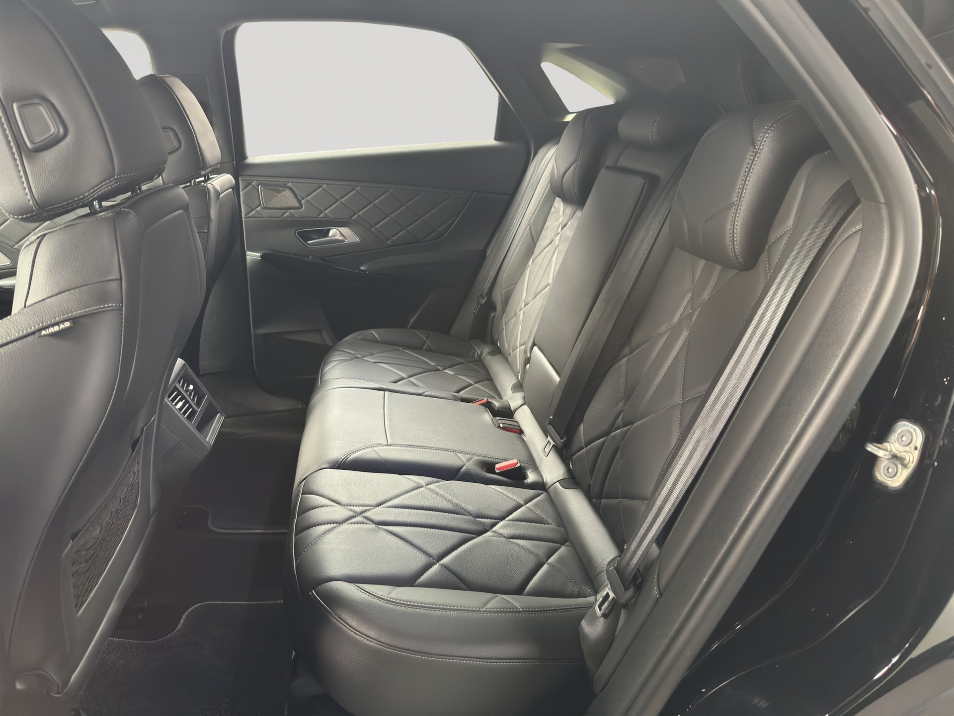 DS AUTOMOBILES DS 7 Crossback 1.5 BlueHDi Rivoli EAT8-image-7