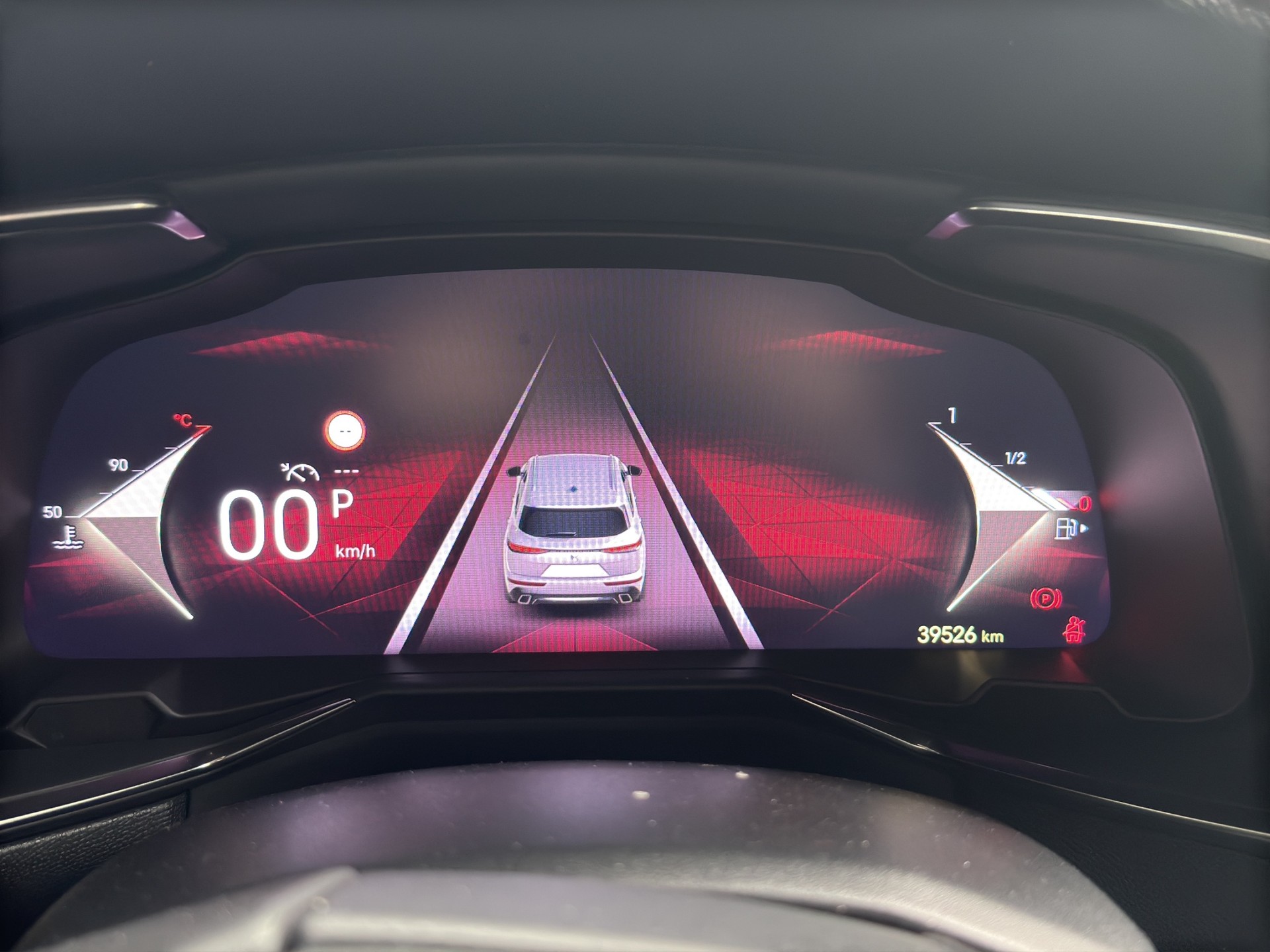 DS AUTOMOBILES DS 7 Crossback 1.5 BlueHDi Rivoli EAT8-image-11