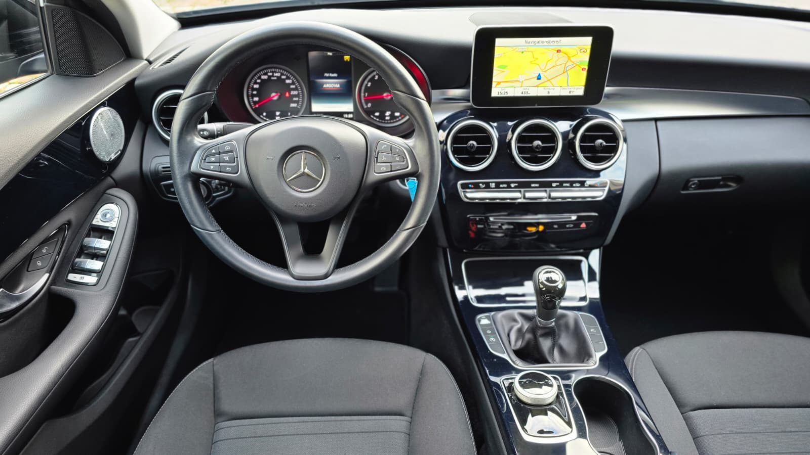 MERCEDES-BENZ C 160 Exclusive/ Top Gepflegt / Sparsam / Burmester Premium-Soundsystem / Frisch ab MFK und Service-image-13
