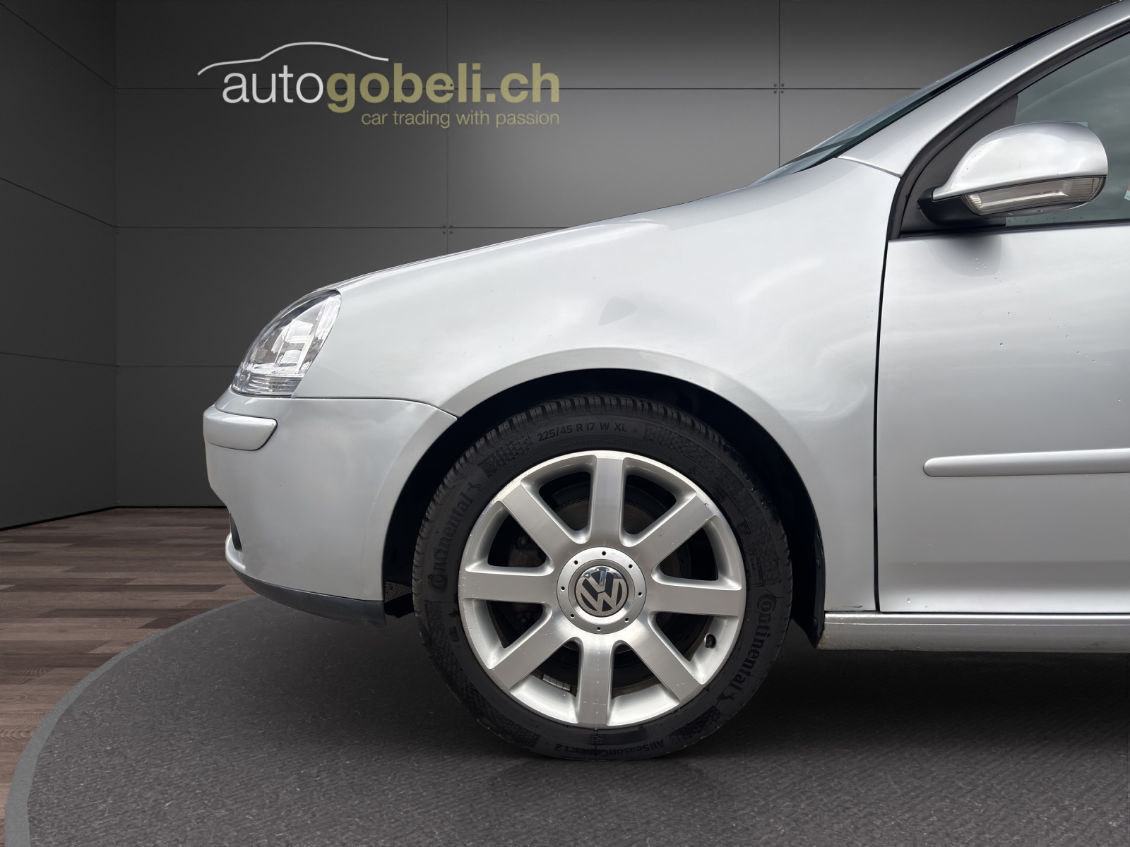 VW Golf 1.9 TDI Trendline 4Motion-image-11