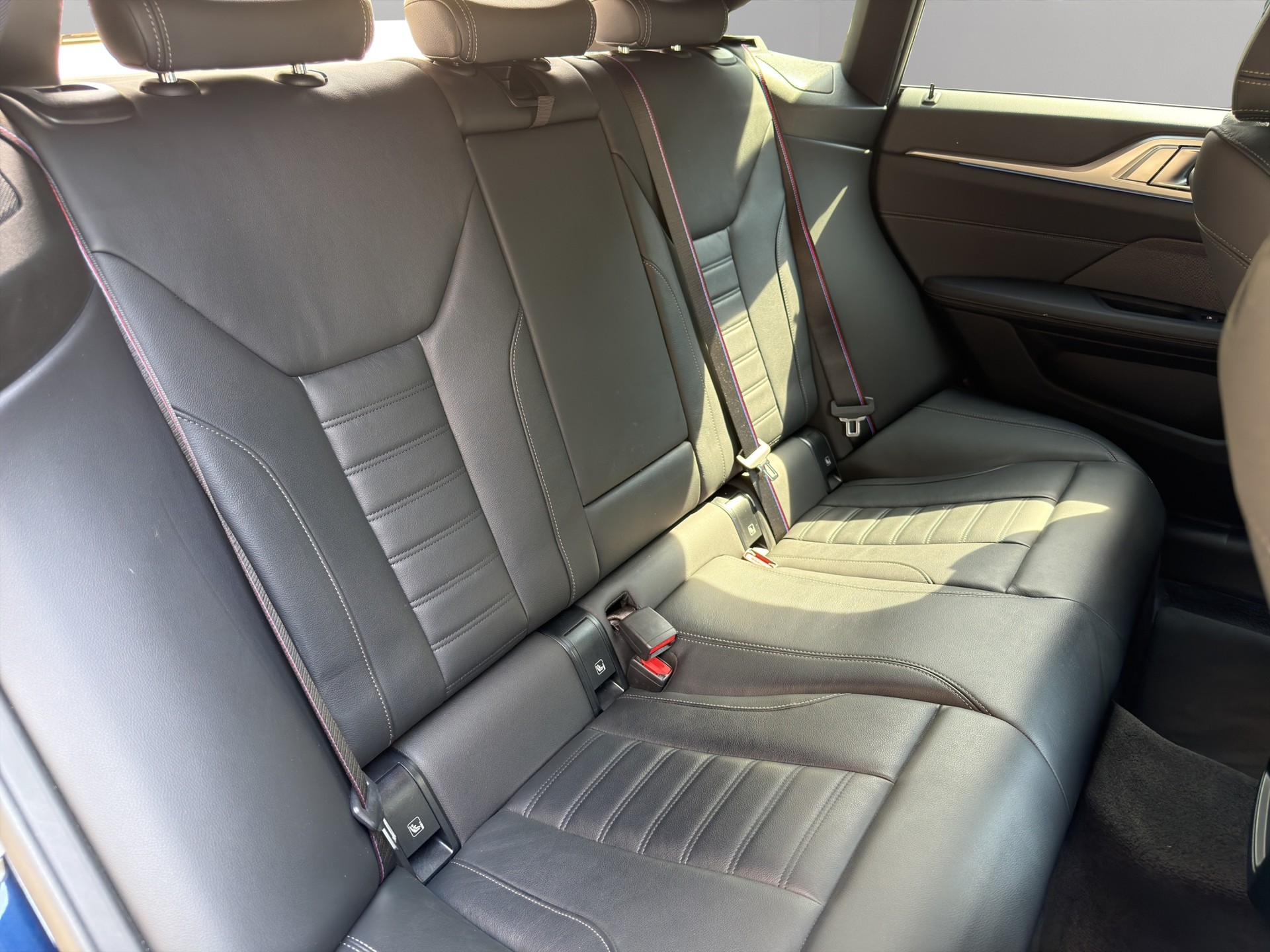 BMW i4 eDrive 40 M Sport Pro-image-22
