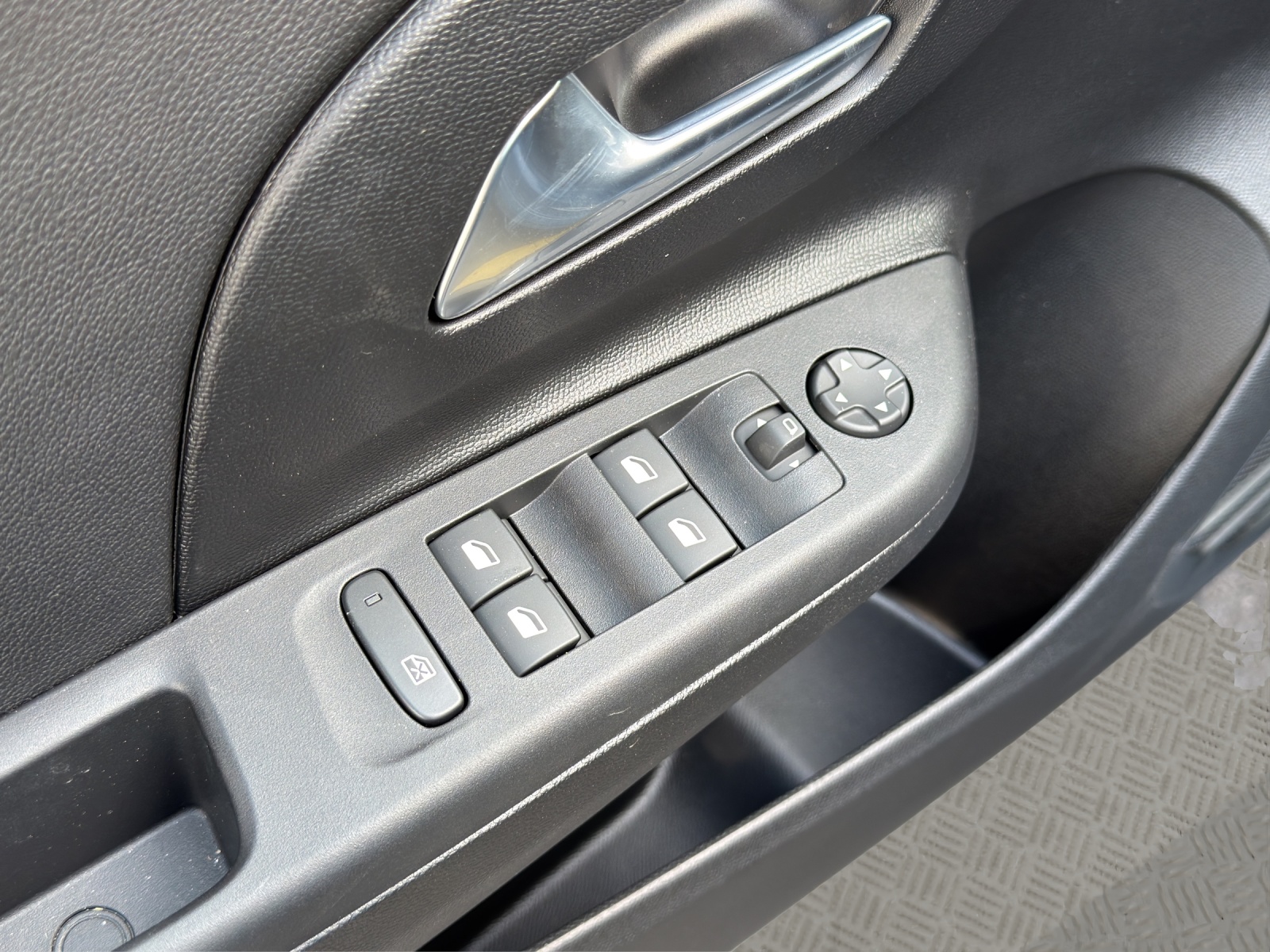 OPEL Corsa e GS - 51kWh-image-8