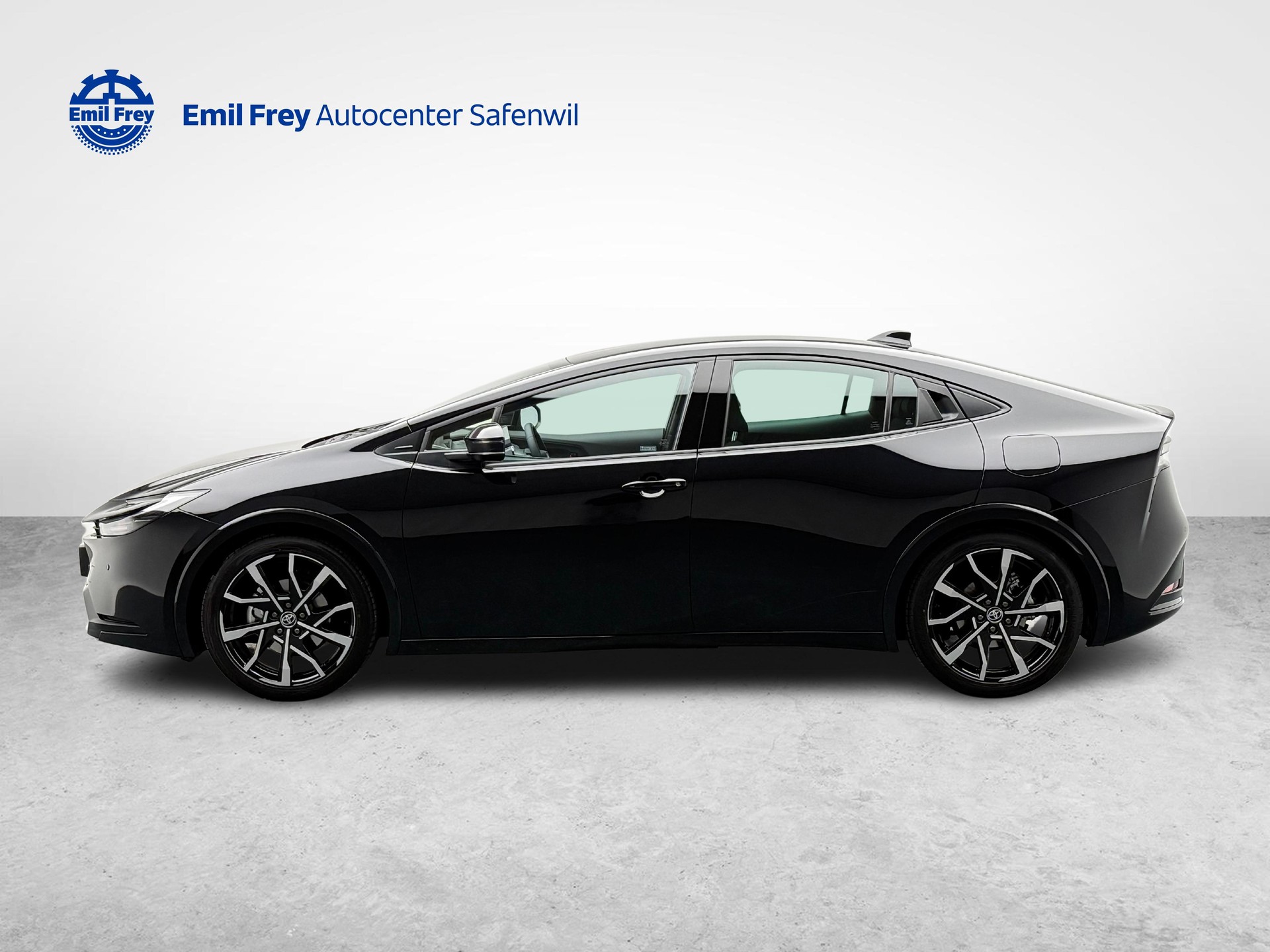 TOYOTA Prius 2.0 Plug-In-Hybrid Style-showroom-element-1
