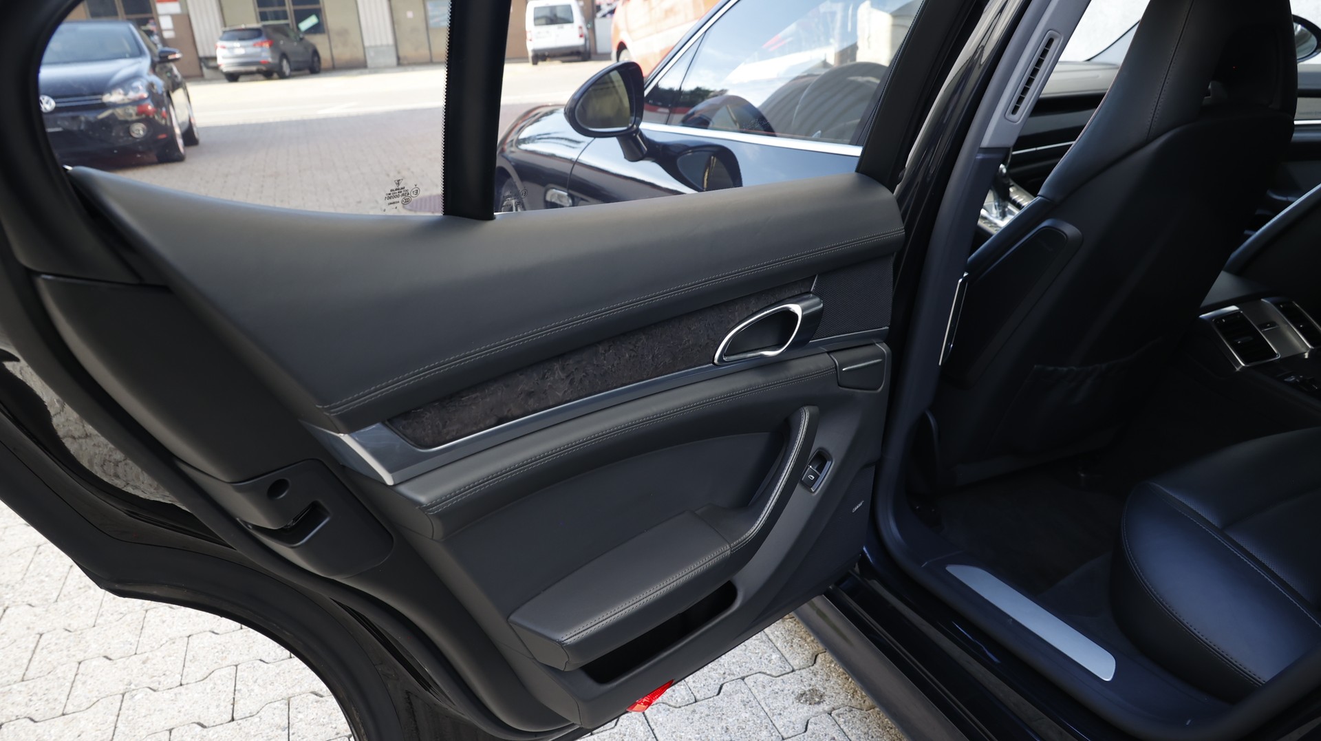 PORSCHE Panamera 4S 4.8 PDK-image-19