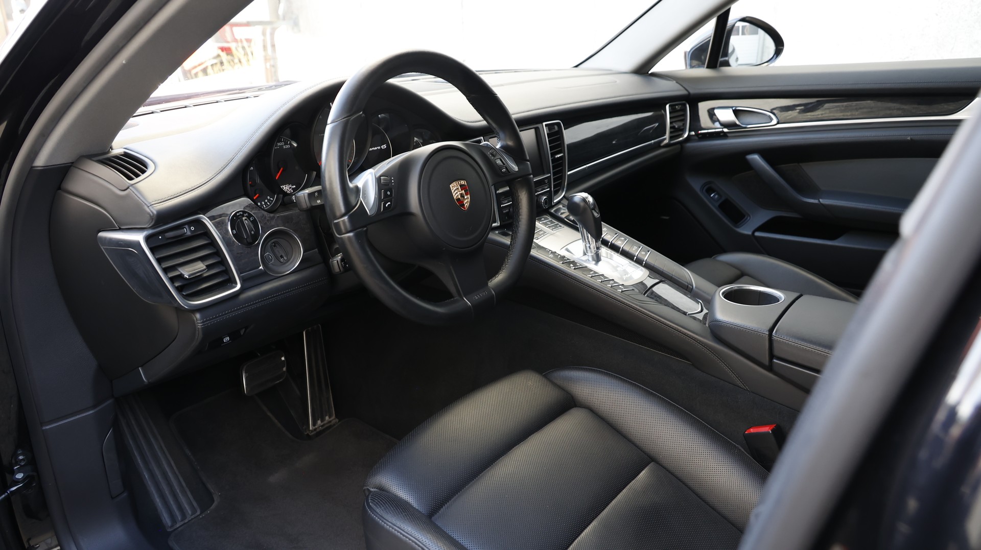 PORSCHE Panamera 4S 4.8 PDK-image-11
