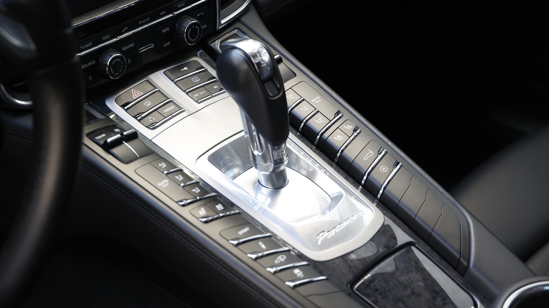 PORSCHE Panamera 4S 4.8 PDK-image-17