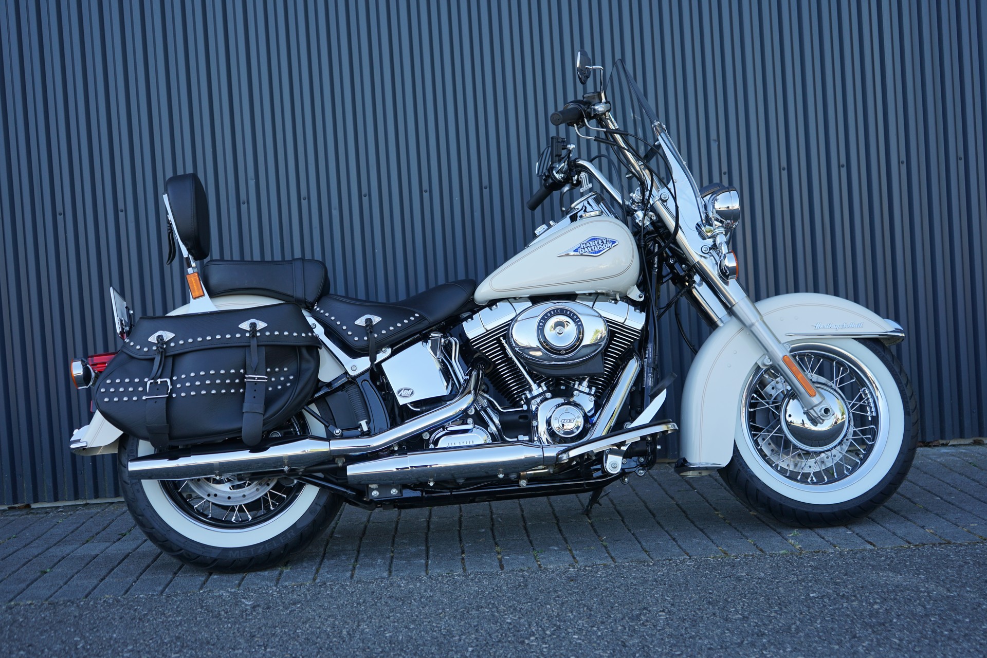 HARLEY-DAVIDSON FLSTC Softail Heritage Classic ABS-image-0