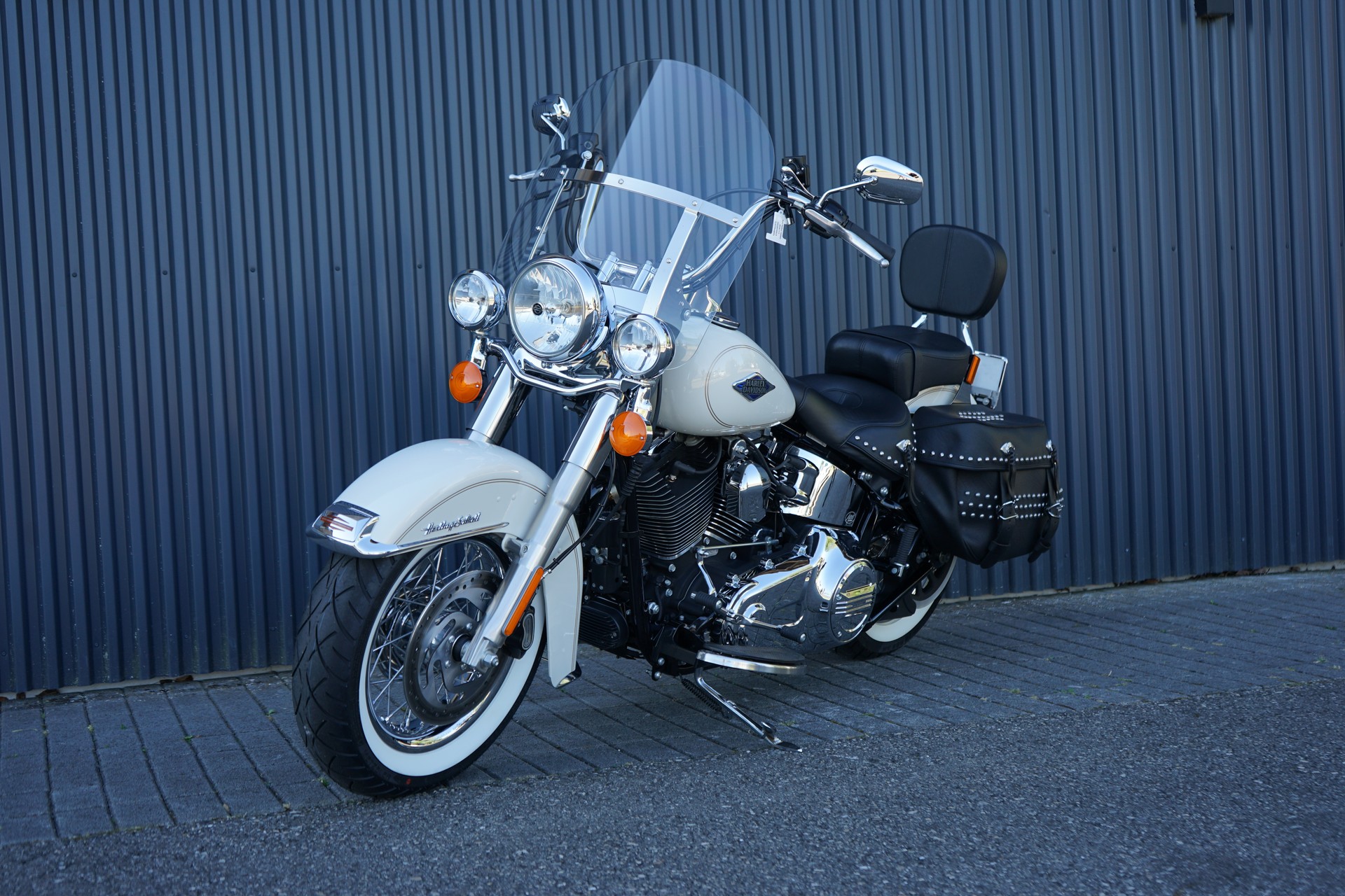HARLEY-DAVIDSON FLSTC Softail Heritage Classic ABS-image-2