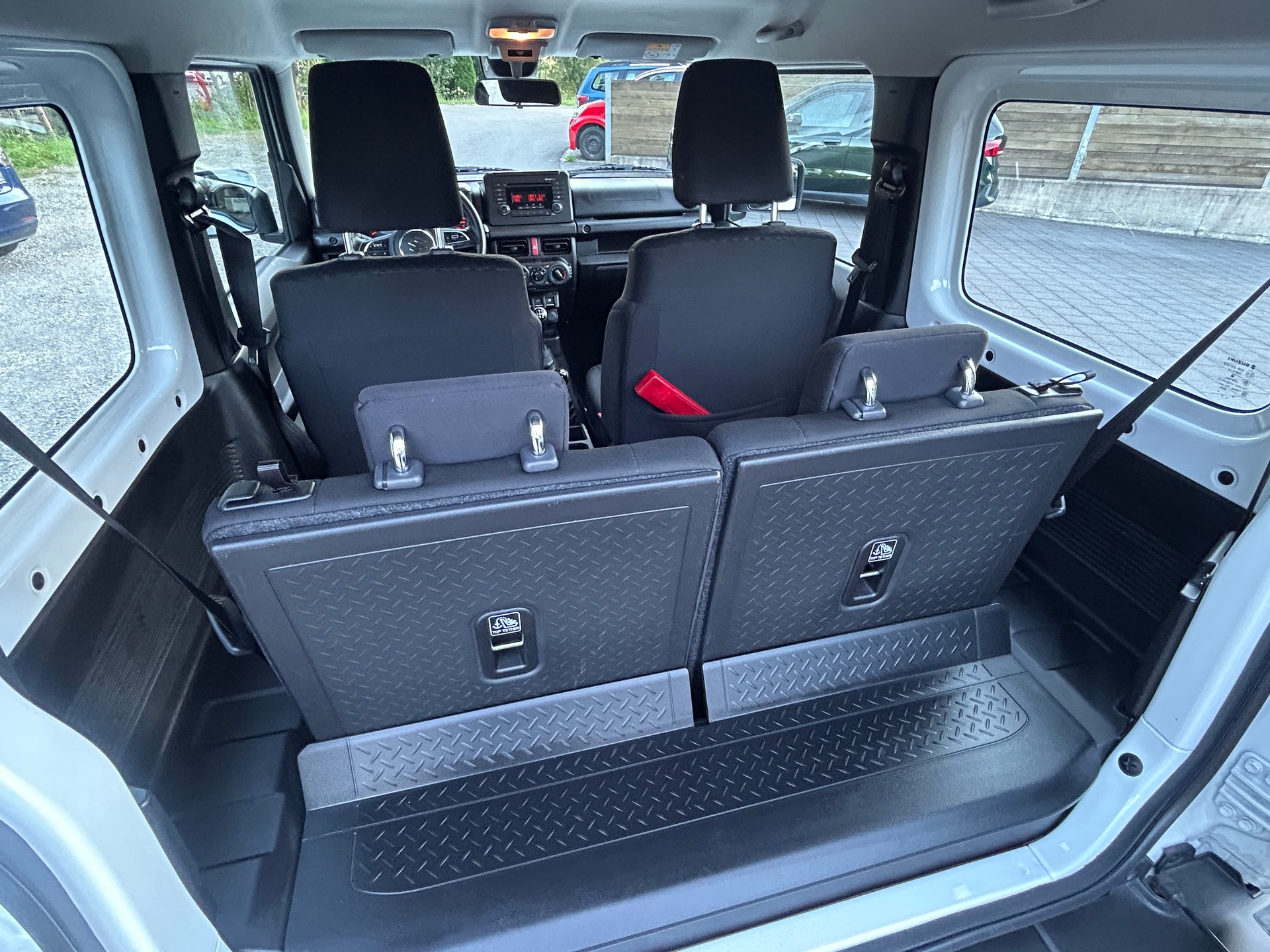SUZUKI Jimny 1.5 Compact Top 4x4-image-13