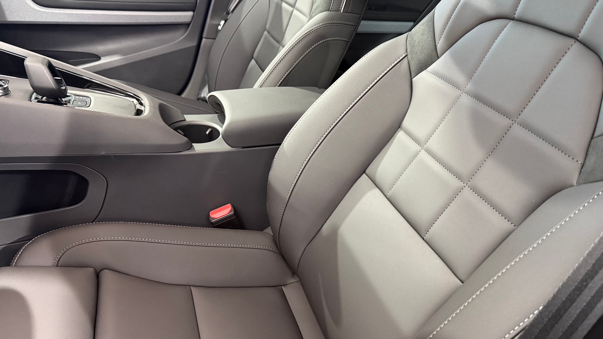 POLESTAR 2 Long Range Dual Motor Prime-image-6