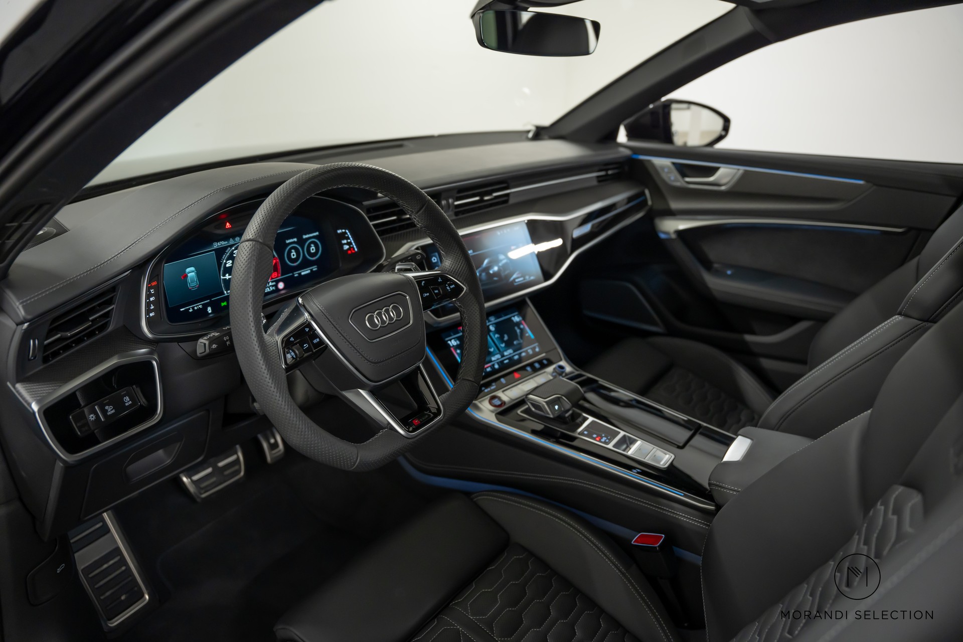 AUDI RS6 Avant 4.0 V8 TFSI performance quattro T-Tronic-image-15