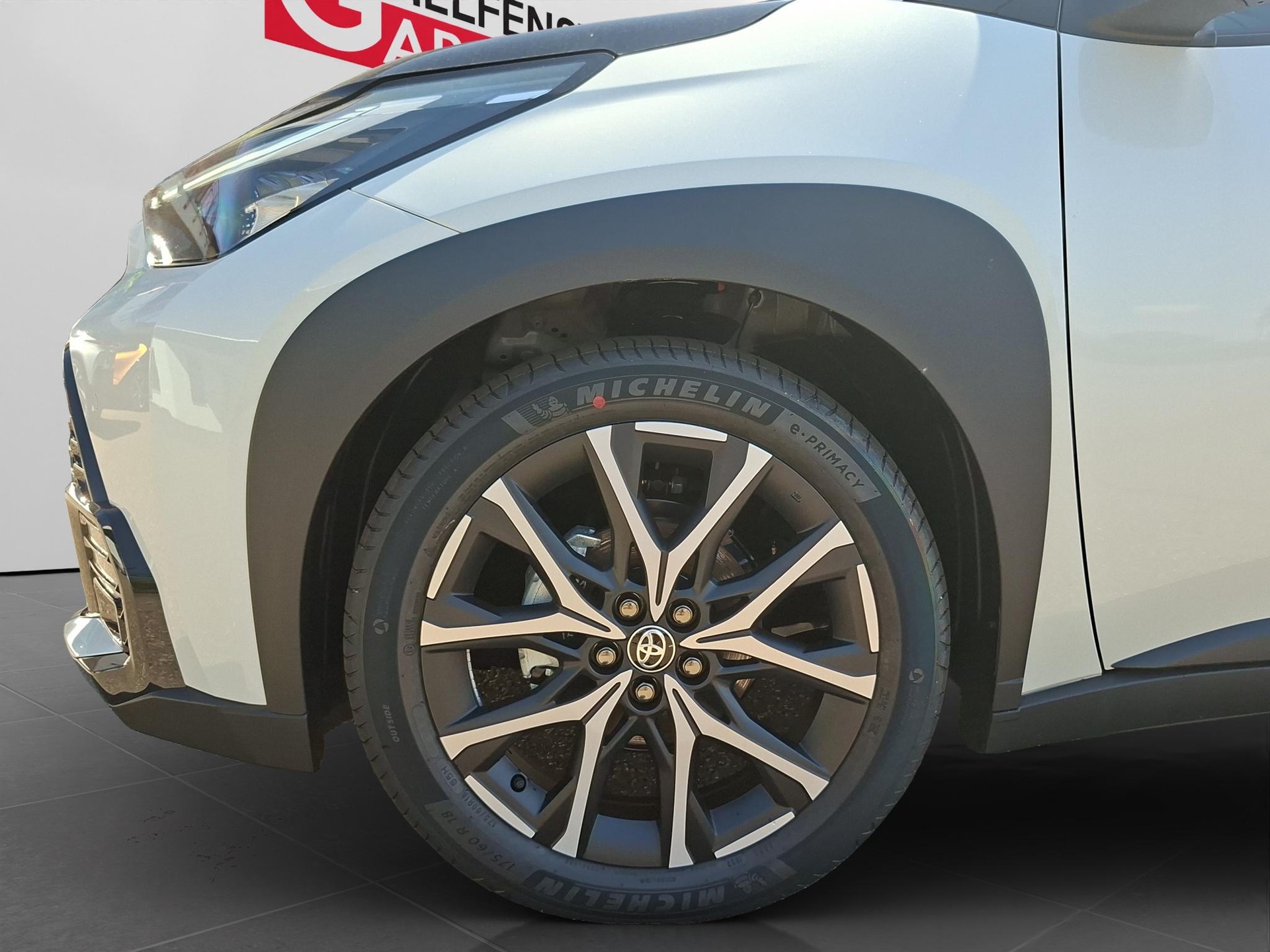 TOYOTA Aygo X 1.5 VVT-i HSD GR Sport-image-10