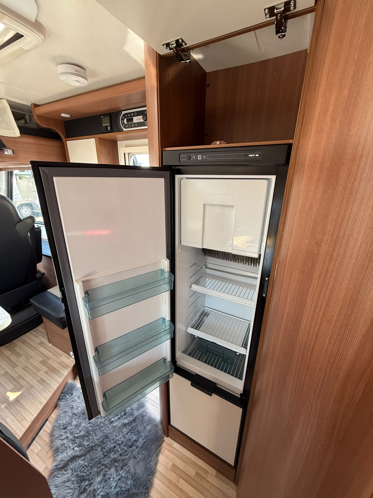 FIAT LMC Expolorer Sportline*Das vollintegrierte Premium-Wohnmobil für Urlauber*-image-9