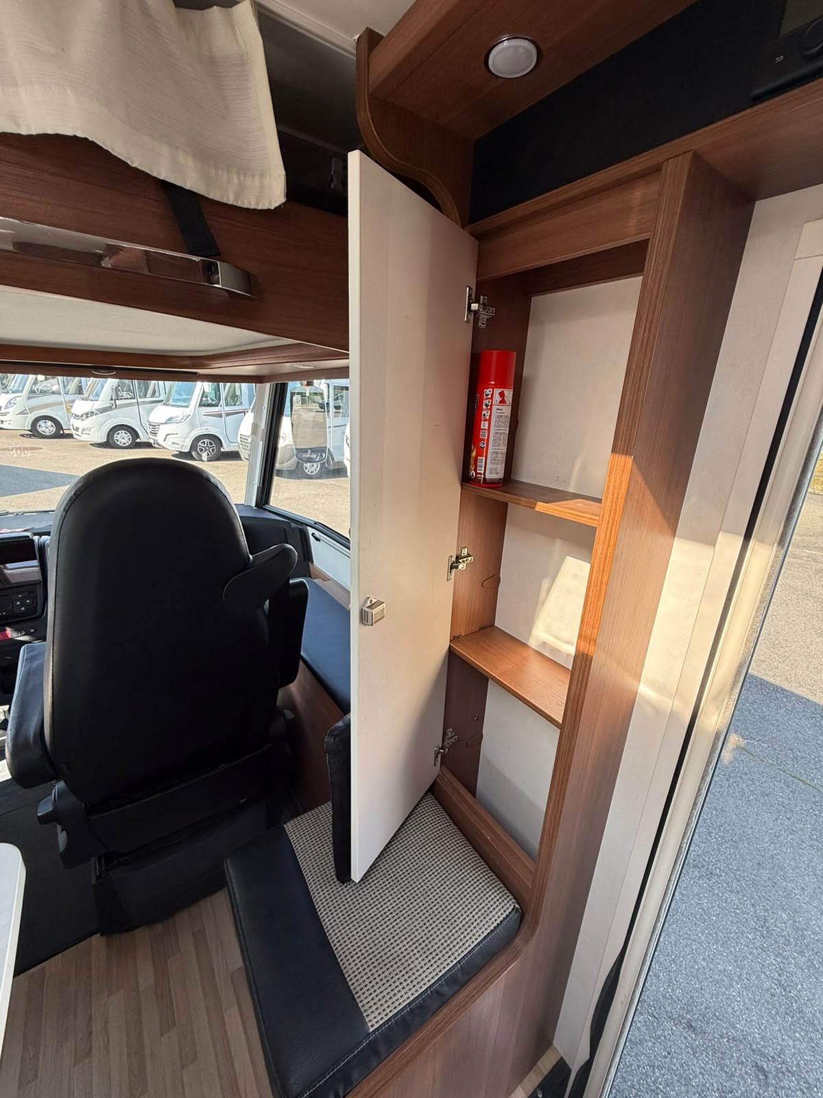 FIAT LMC Expolorer Sportline*Das vollintegrierte Premium-Wohnmobil für Urlauber*-image-12