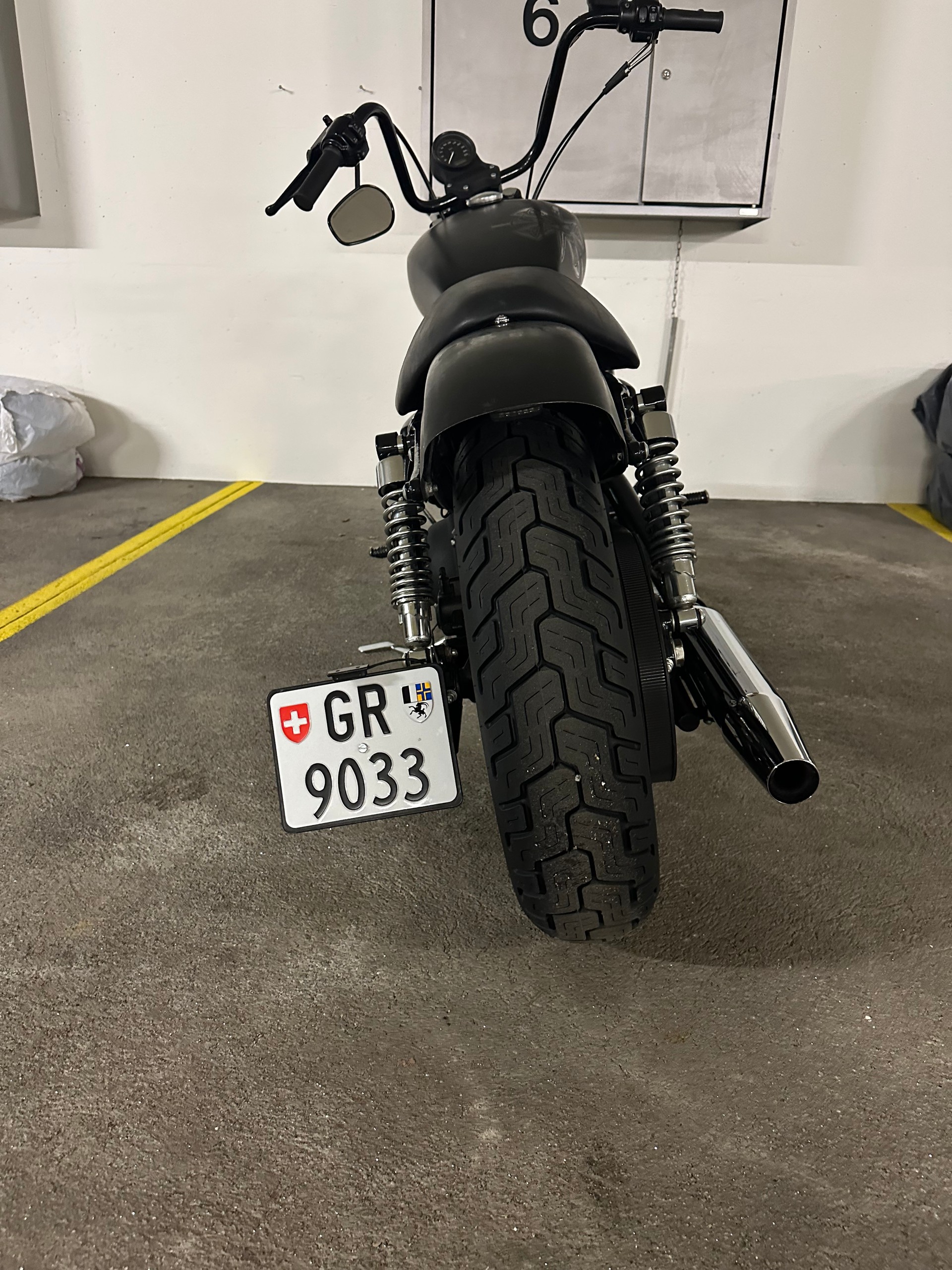 HARLEY-DAVIDSON XL 883 Sportster Injection-image-1