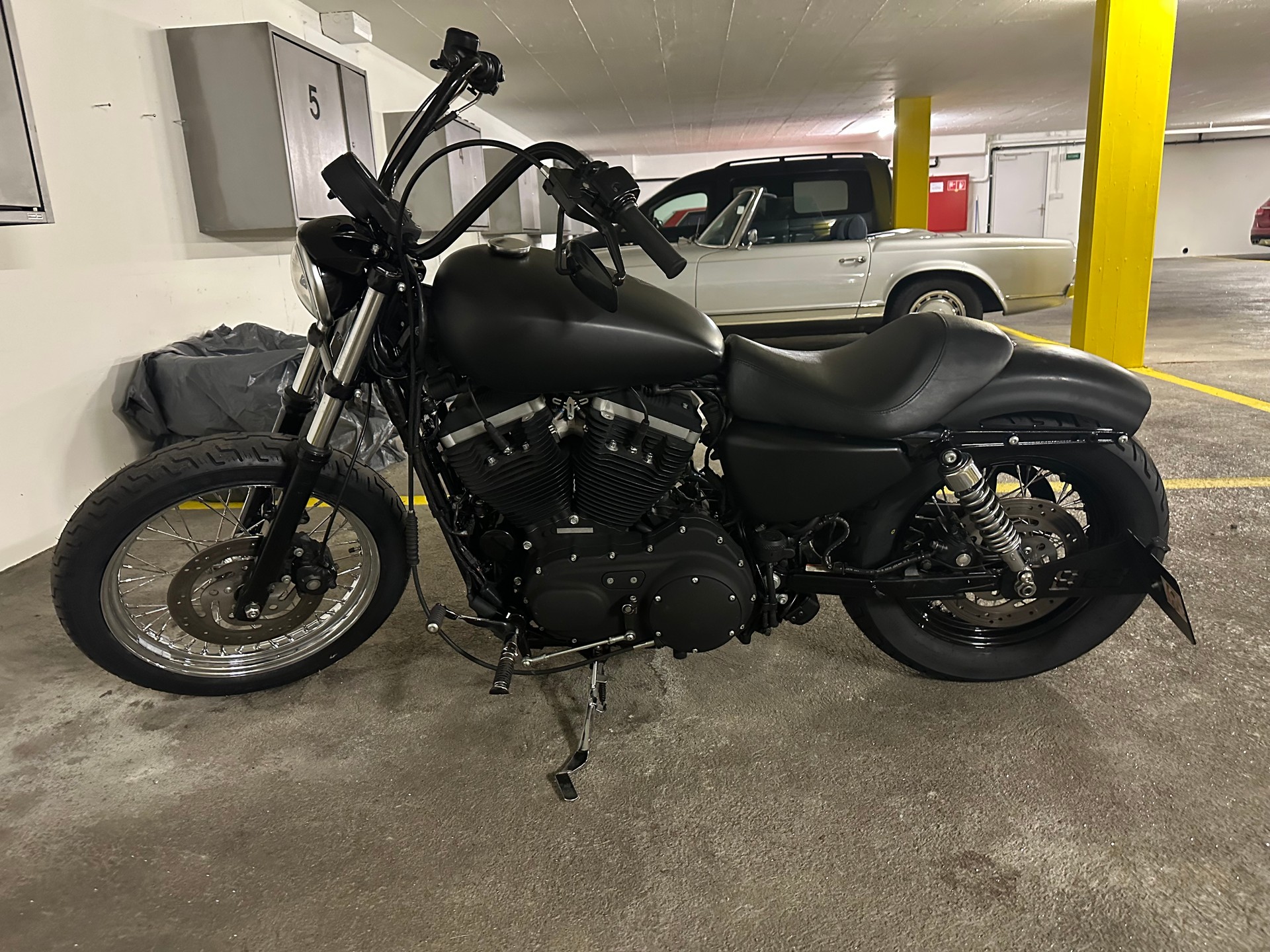HARLEY-DAVIDSON XL 883 Sportster Injection-image-2