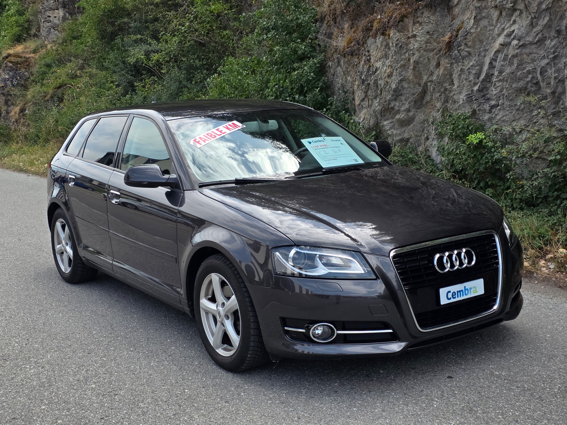 AUDI A3 Sportback 1.4 TFSI Ambition-image-5