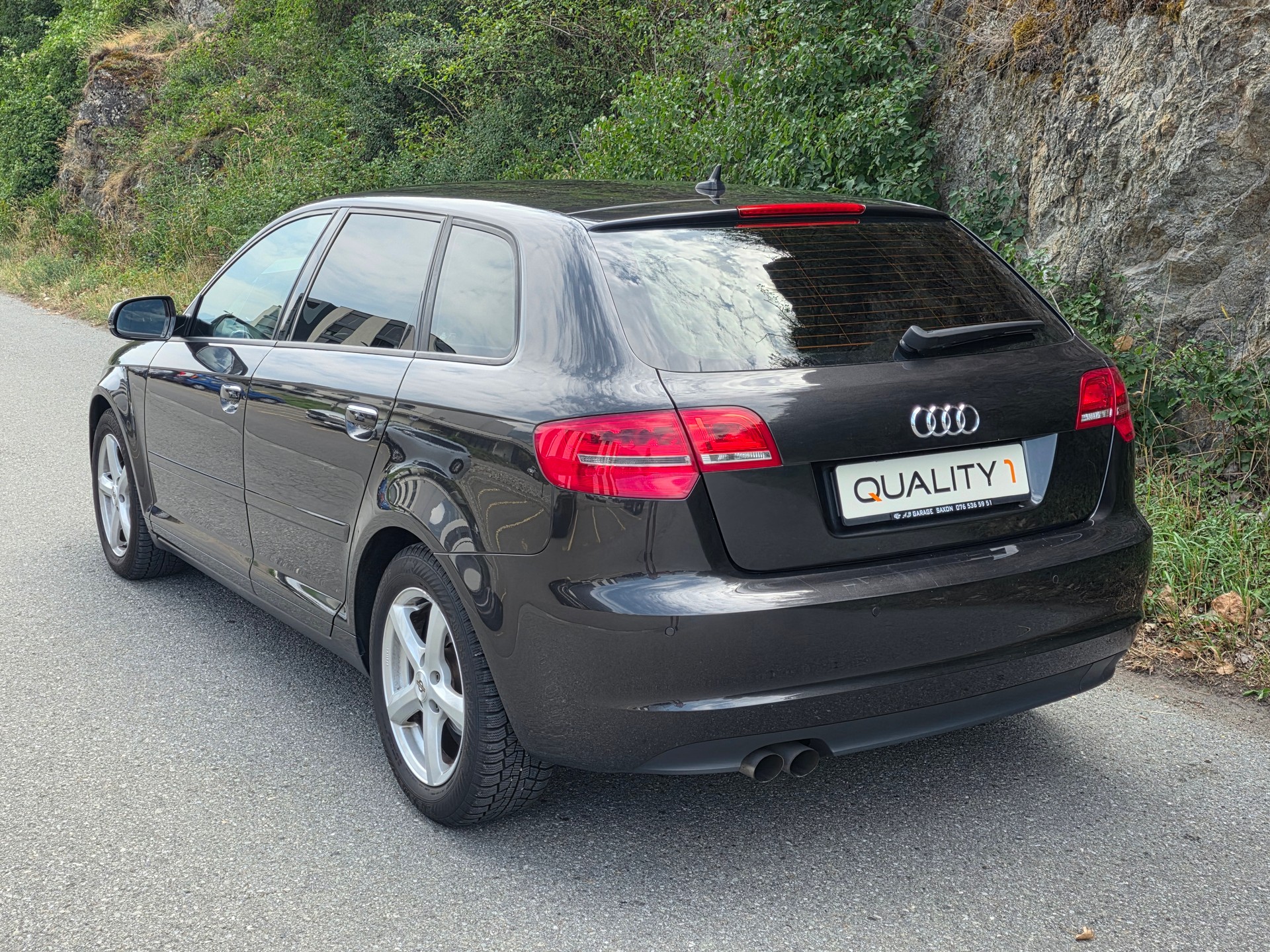 AUDI A3 Sportback 1.4 TFSI Ambition-image-2