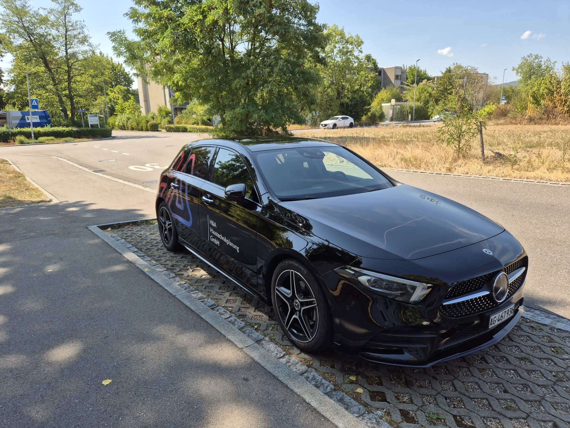 MERCEDES-BENZ A 180 Night Star AMG Line
