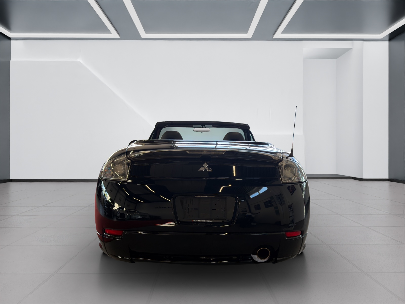 MITSUBISHI Spyder GT-image-4
