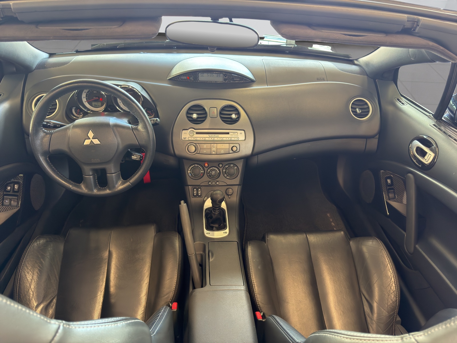 MITSUBISHI Spyder GT-image-10