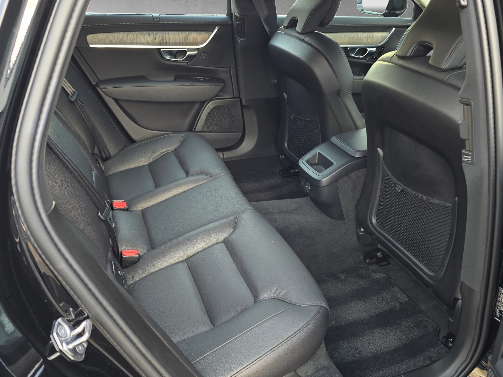 VOLVO S90 B6 AWD Inscription Geartronic-image-16