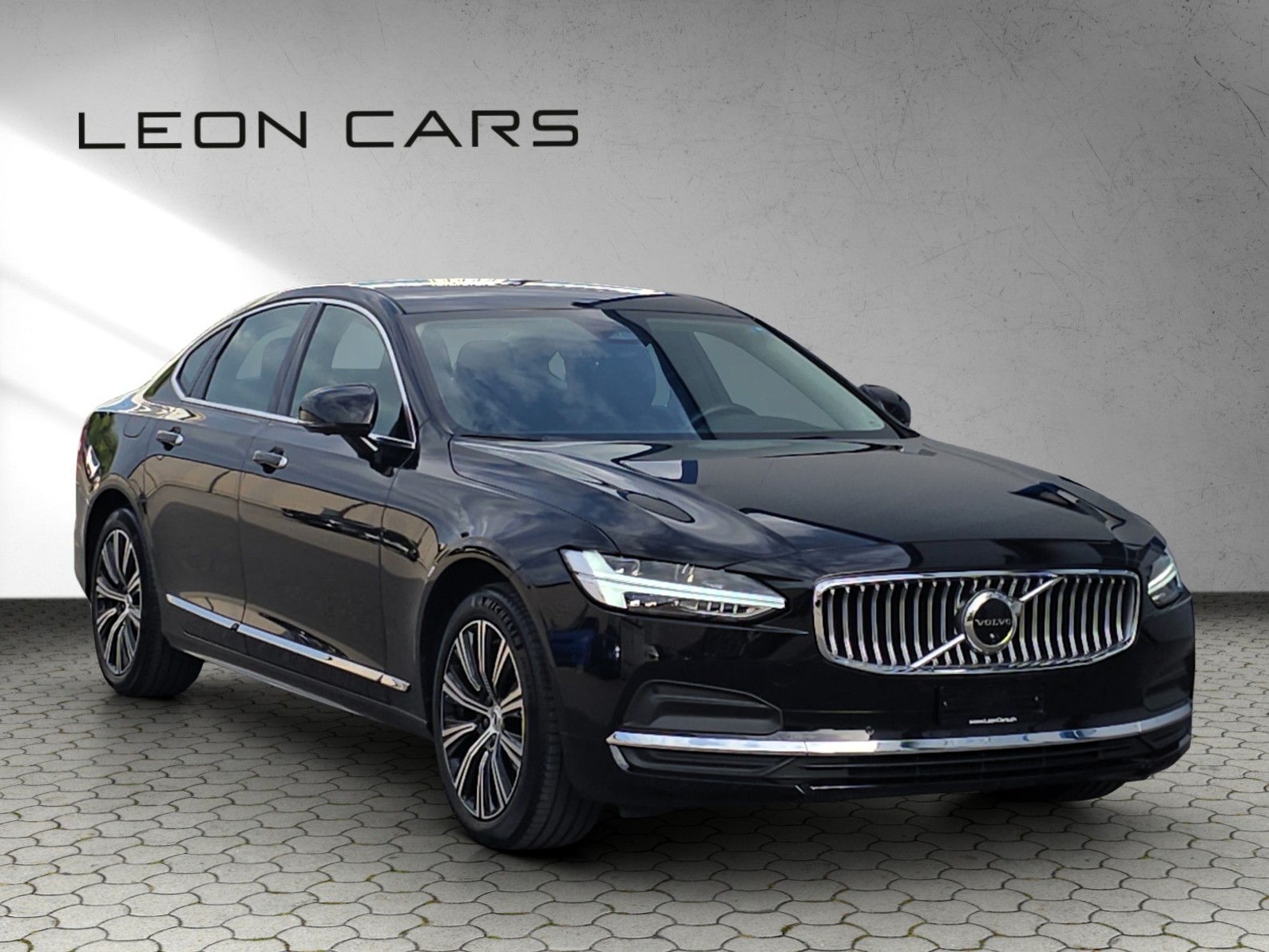 VOLVO S90 B6 AWD Inscription Geartronic-showroom-element-2