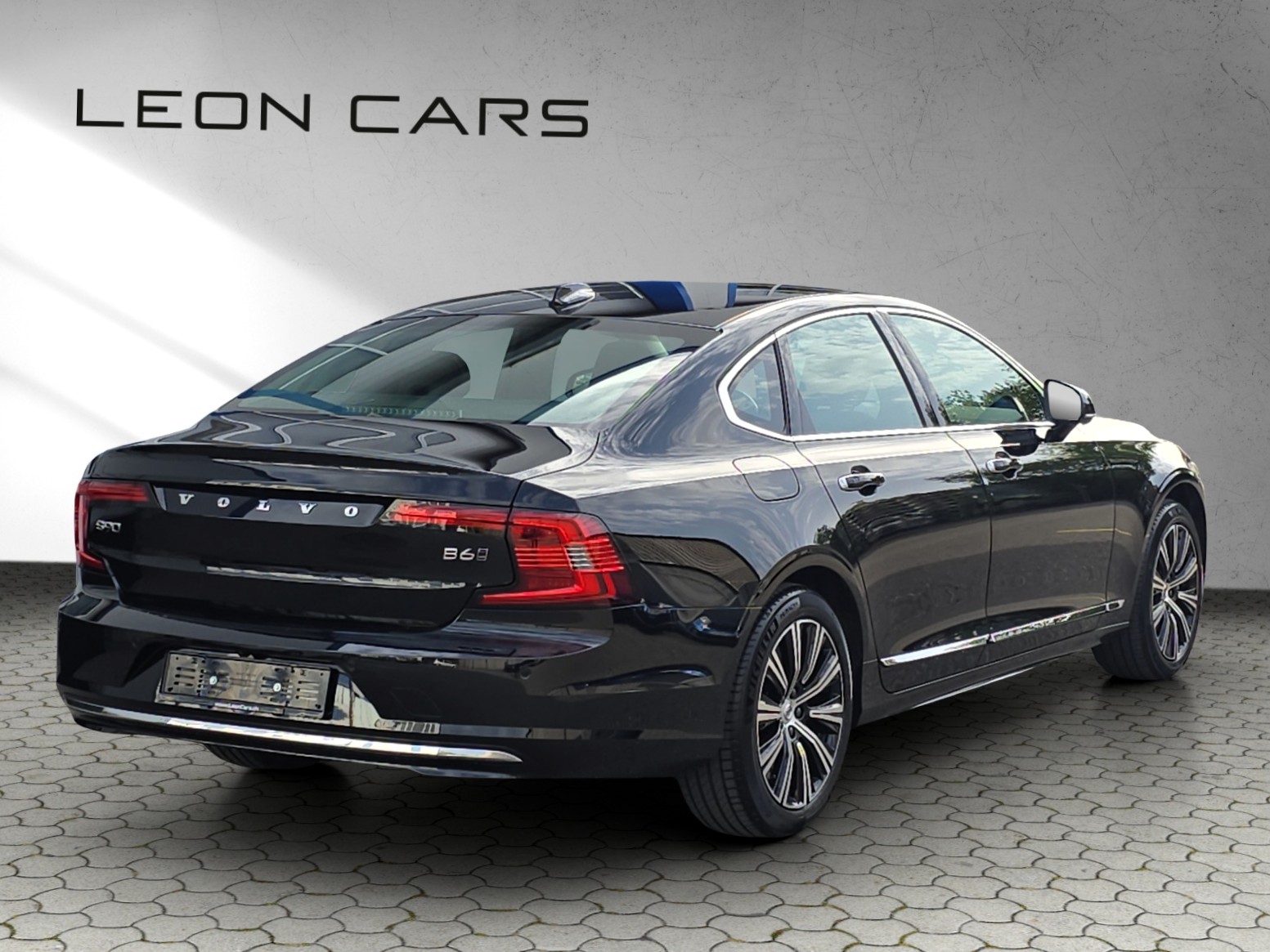 VOLVO S90 B6 AWD Inscription Geartronic-image-4