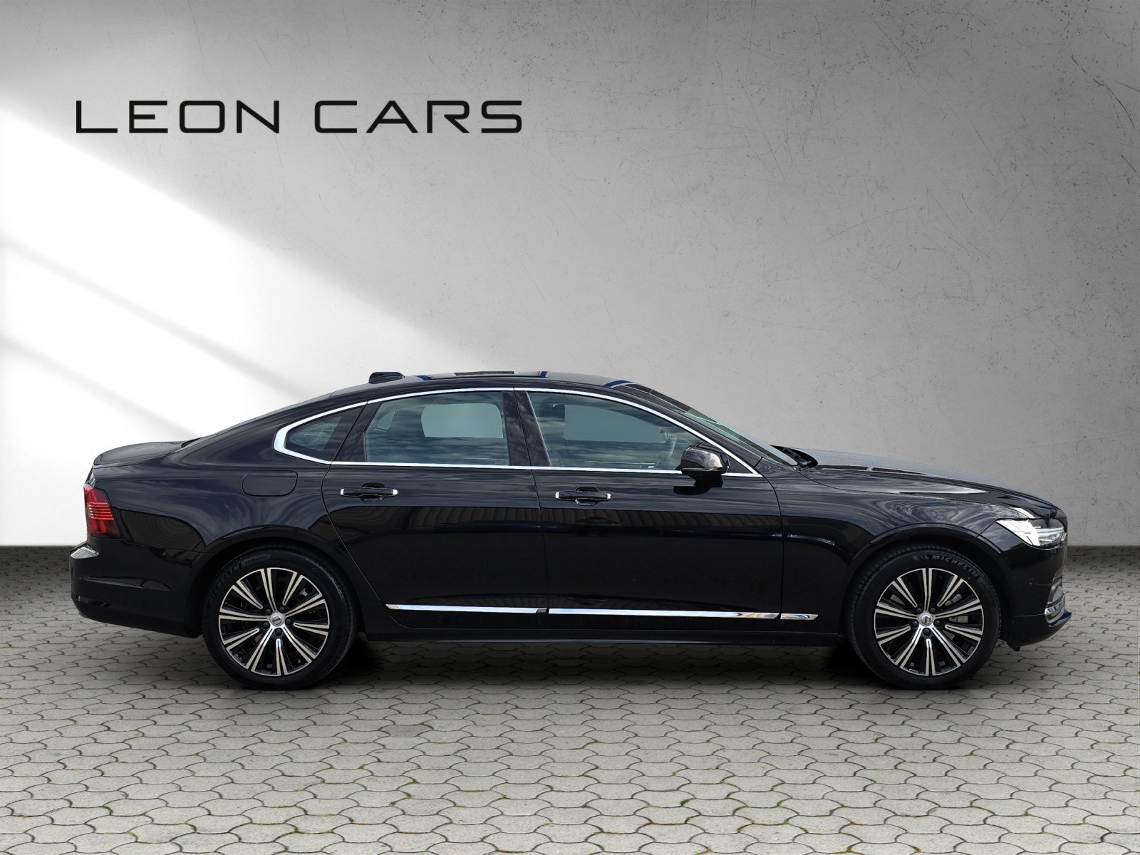 VOLVO S90 B6 AWD Inscription Geartronic-showroom-element-3