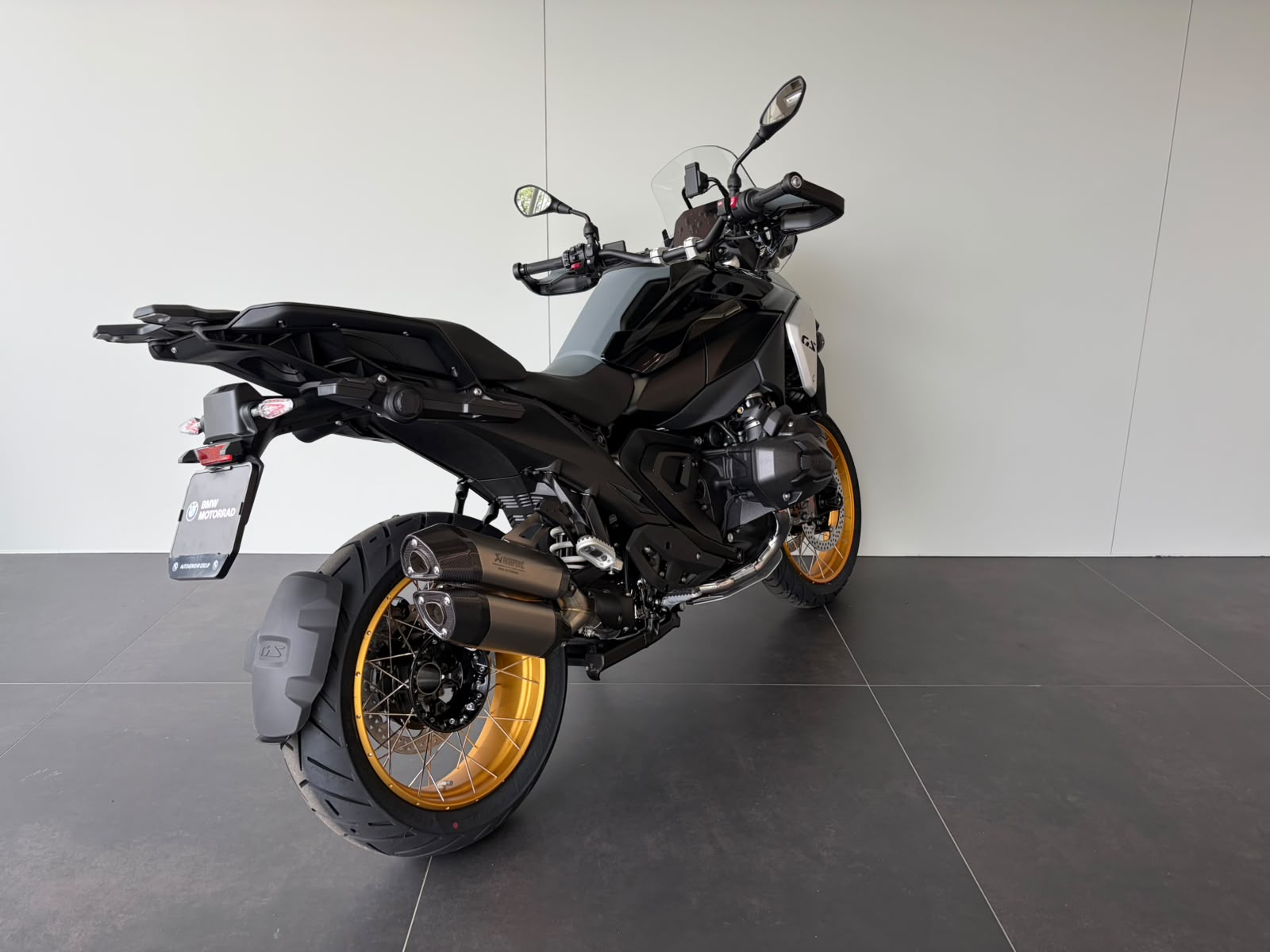 BMW R 1300 GS-image-7