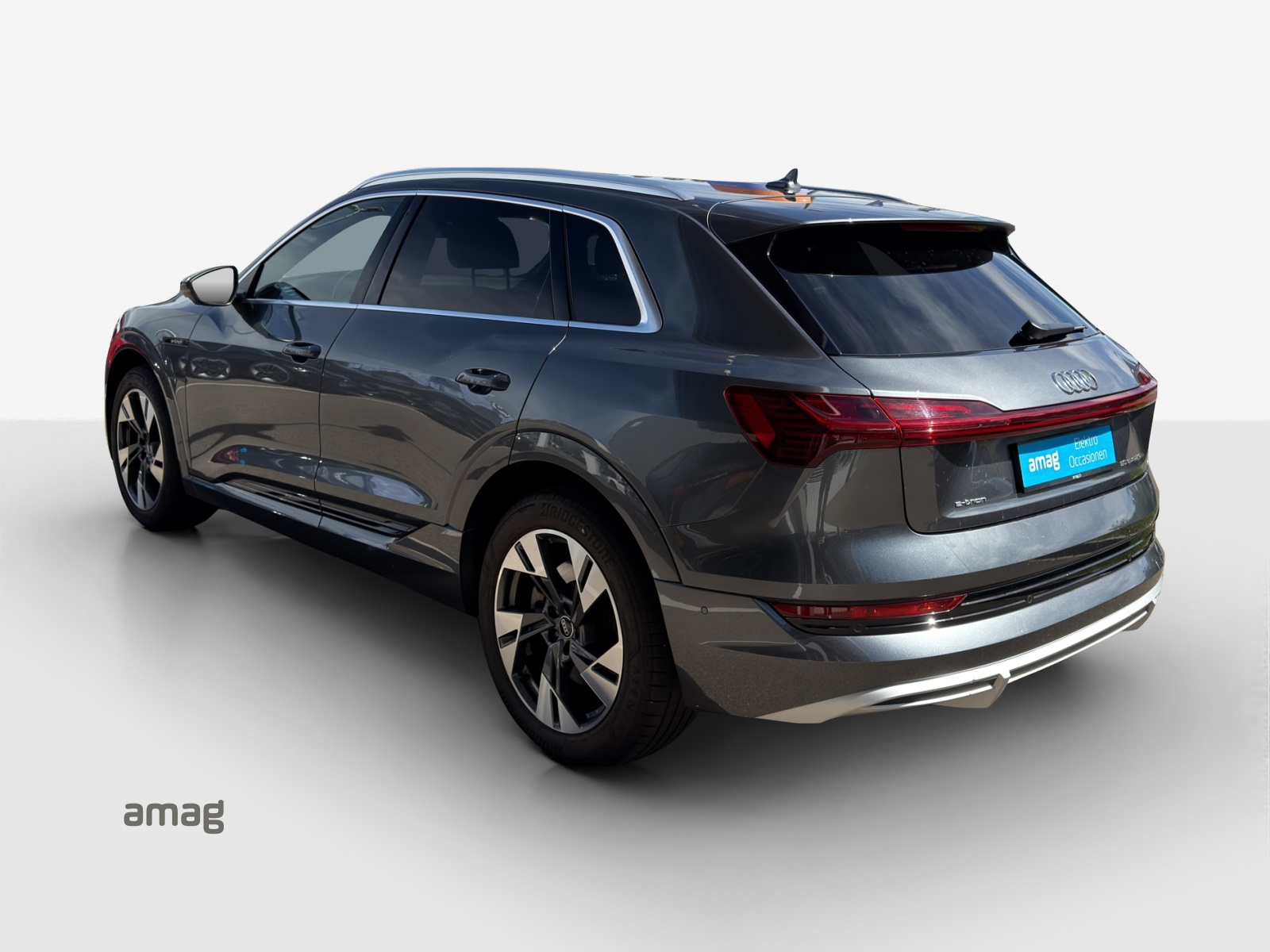 AUDI e-tron 50 S Line Attraction quattro-showroom-element-2