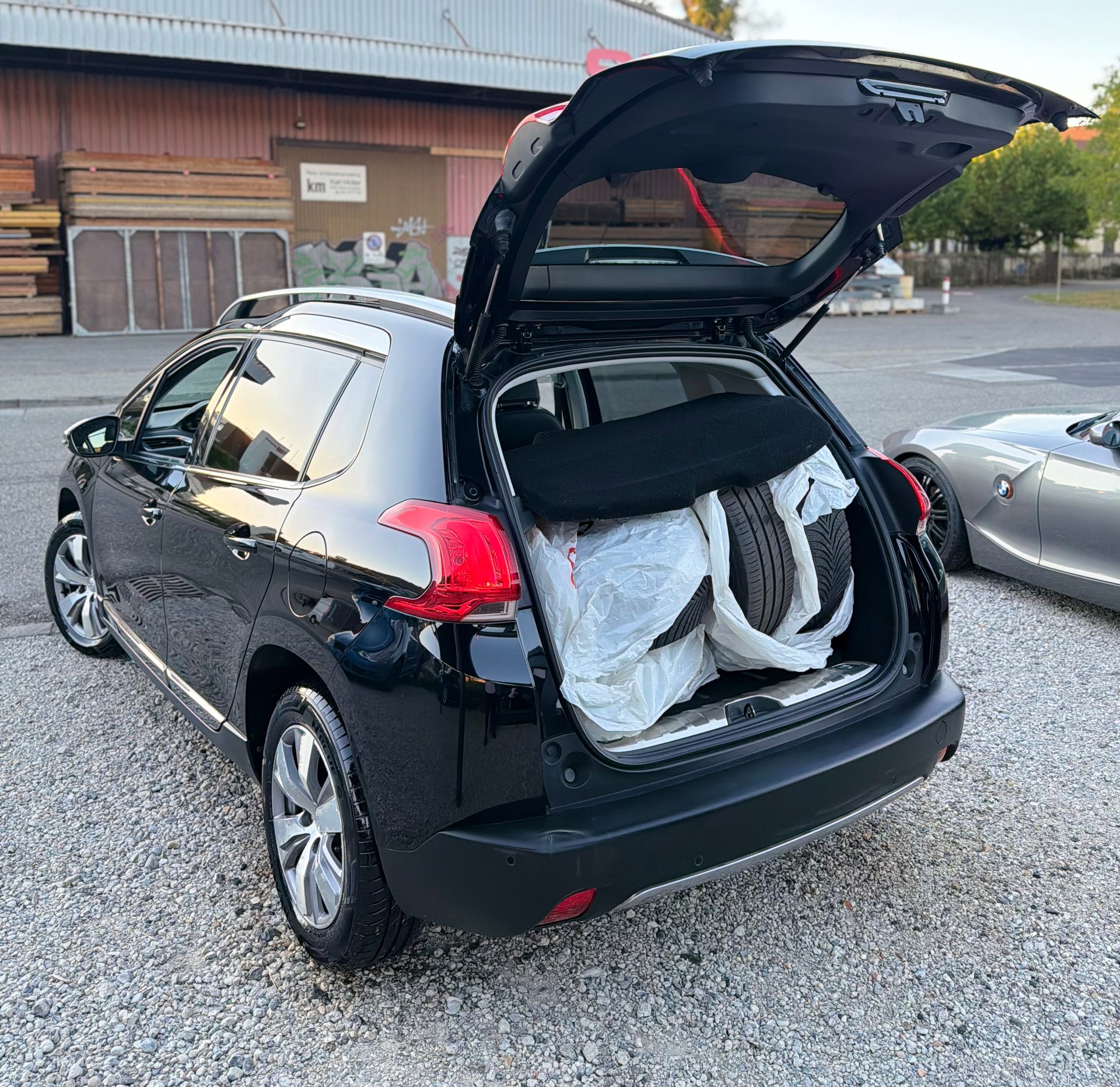 PEUGEOT 2008 1.6 VTI Allure Automatic**Ab MFK**Automat**Panorma-Dach**Chrome-Line**-image-14
